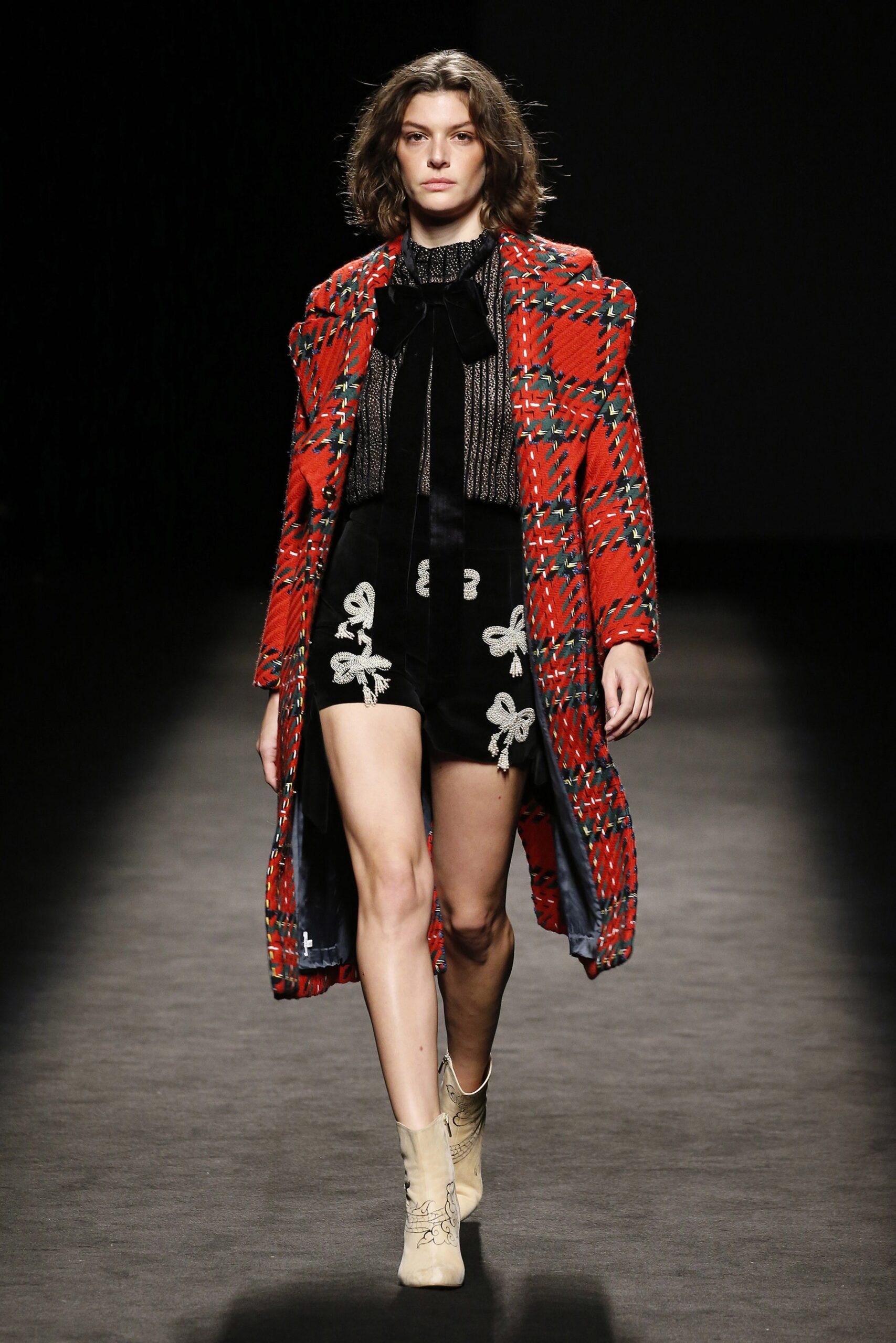 Teresa Helbig Madrid F/W 19 Look 16