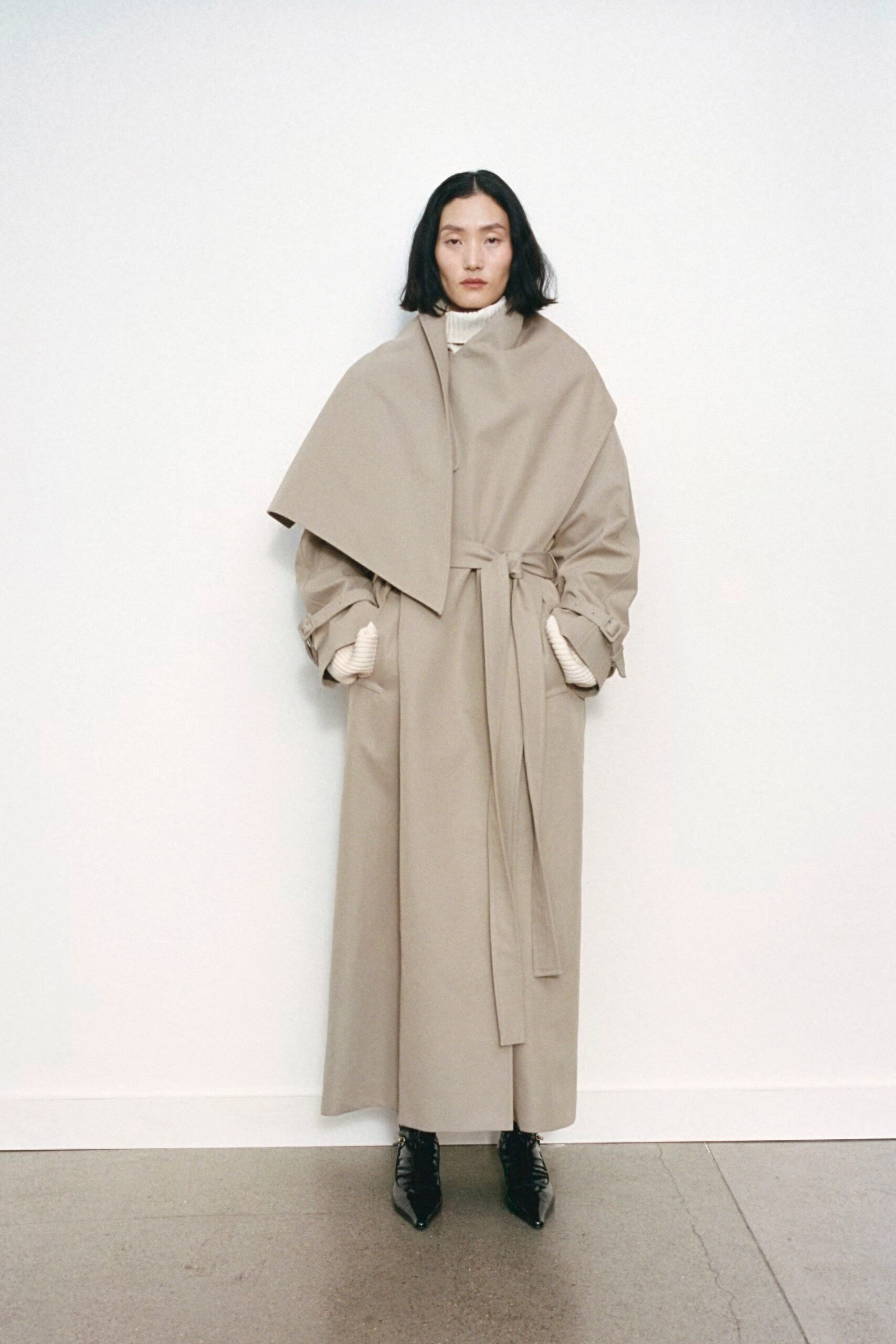 The Row F/W 23 Look 16