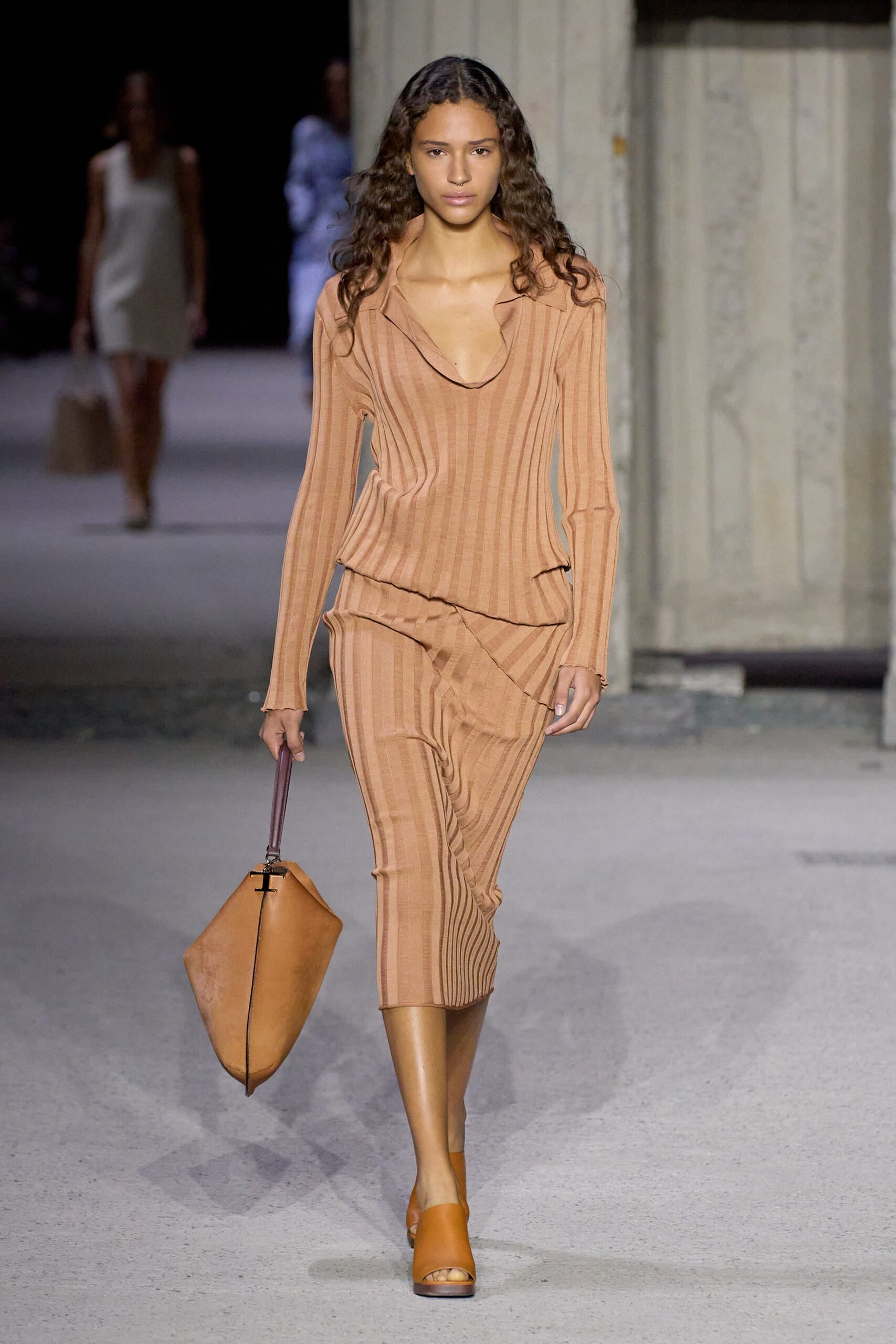Tod’s S/S 23 Look 16