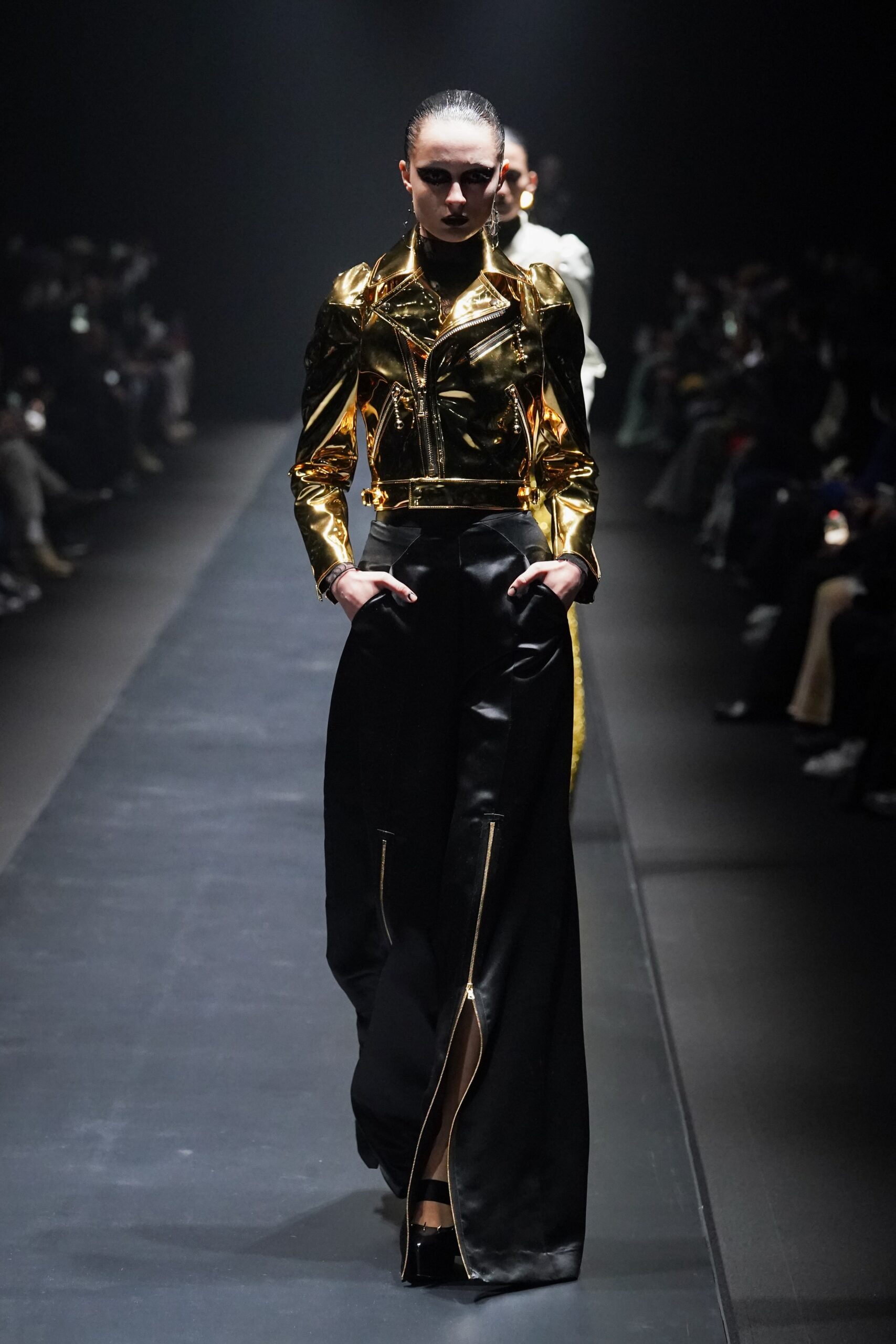 Undercover F/W 22 Look 16