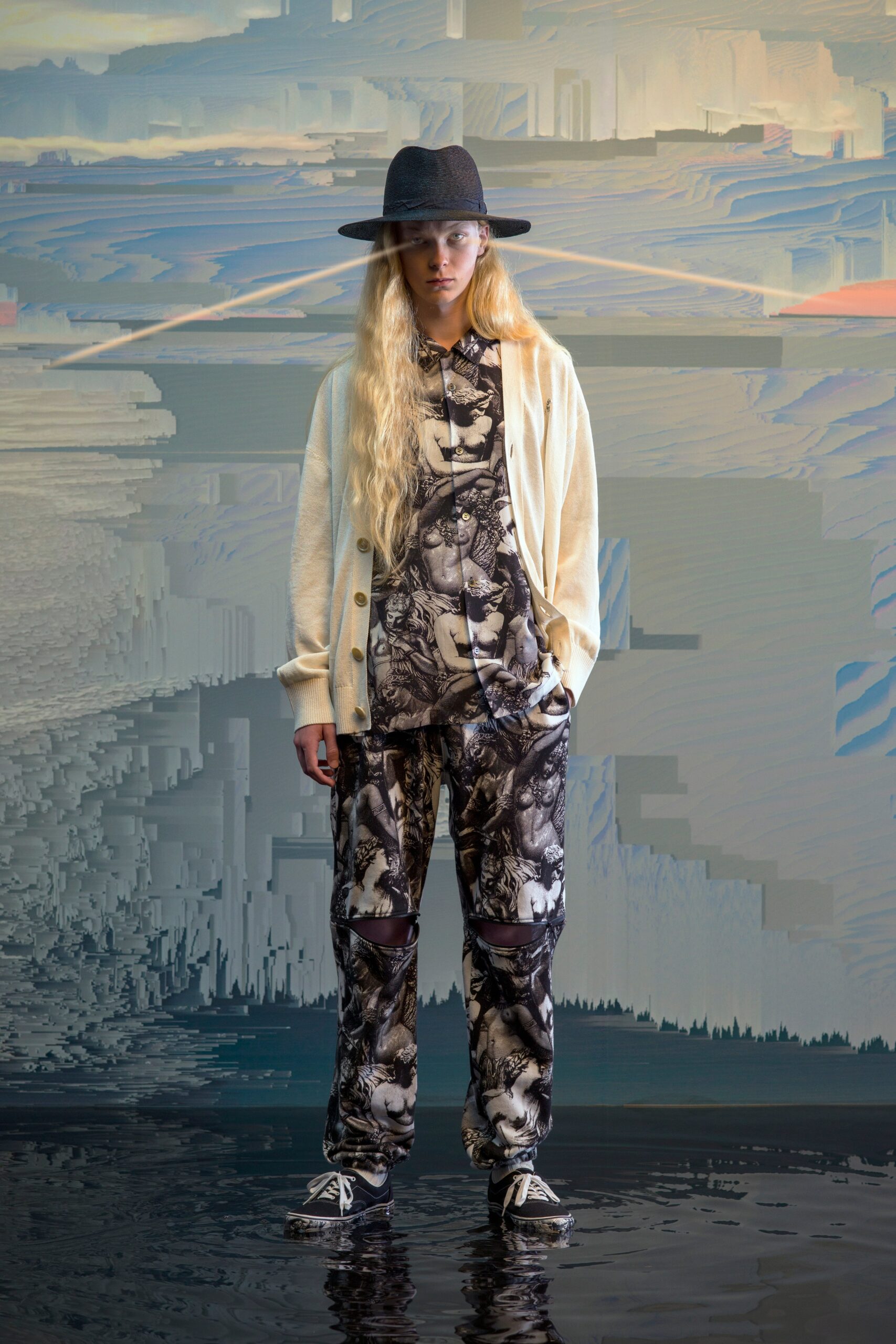 Undercover S/S 23 Menswear Look 16