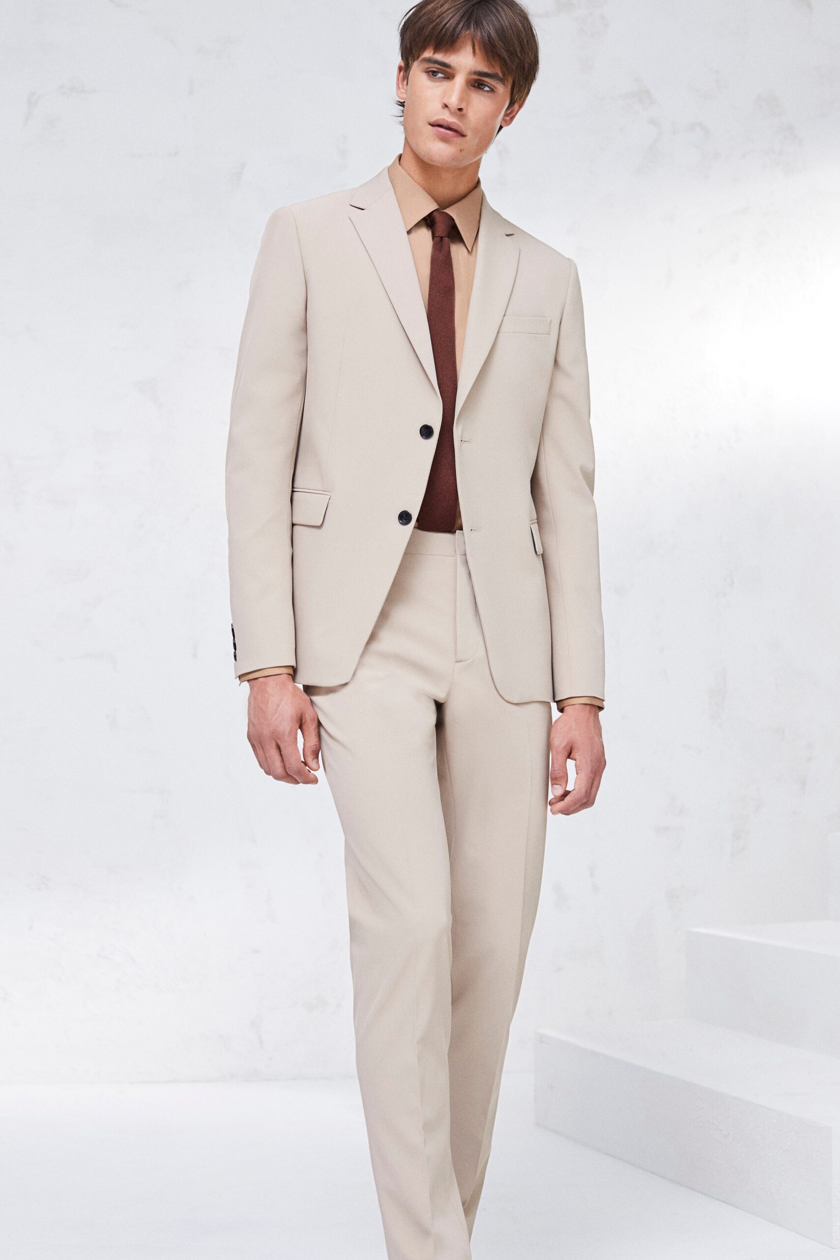Theory S/S 20 Menswear Look 17
