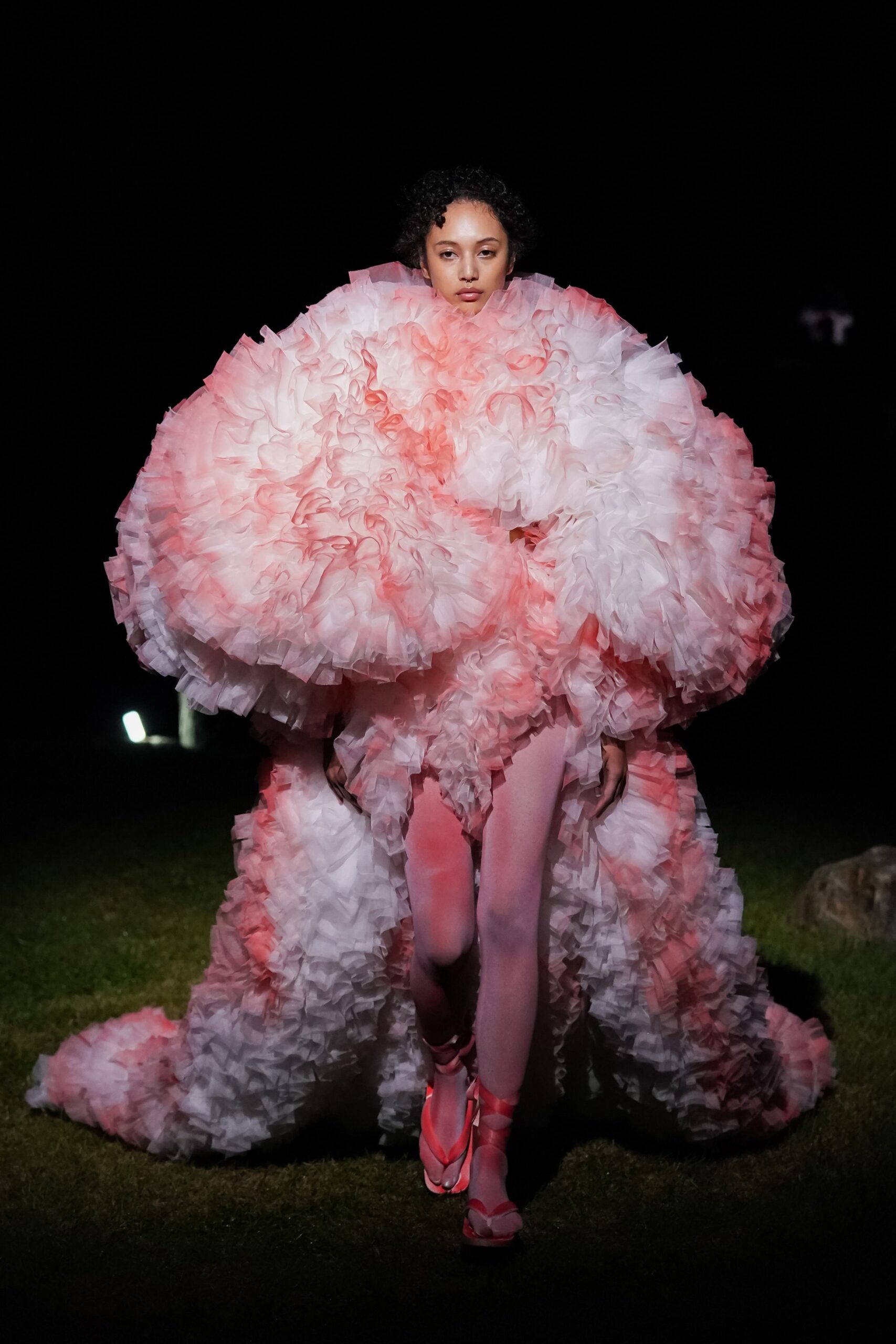 Tomo Koizumi F/W 21 Couture Look 17