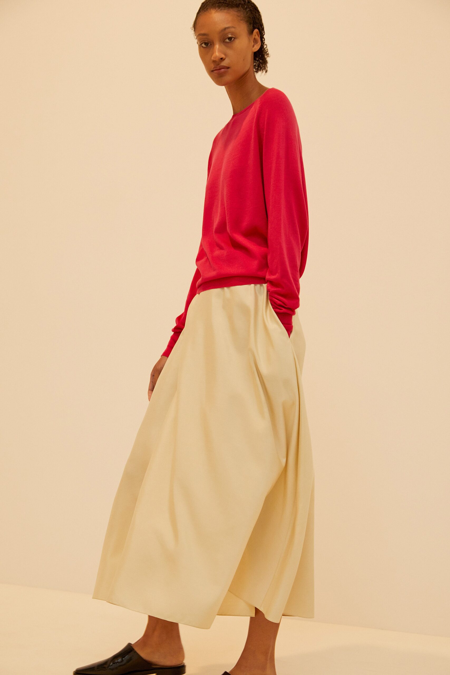 Theory S/S 19 Look 17