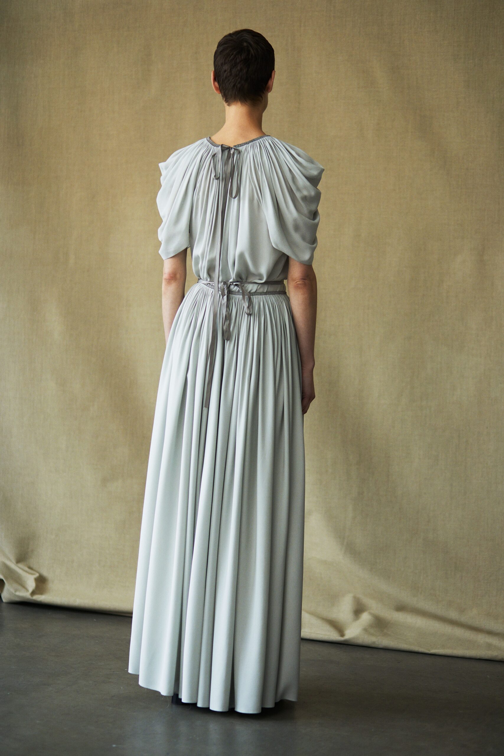 The Row S/S 19 Look 18