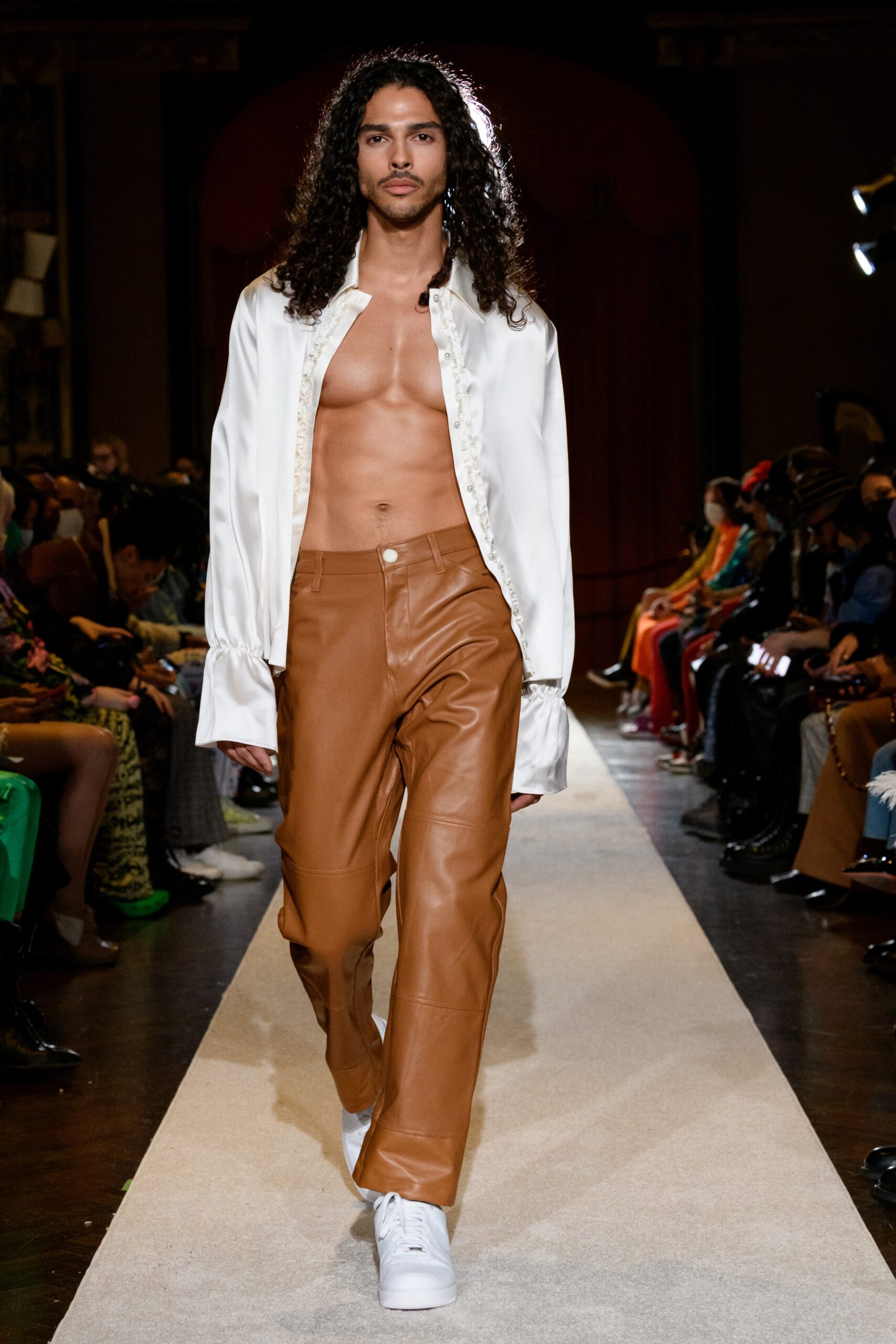 Tia Adeola F/W 22 Look 18