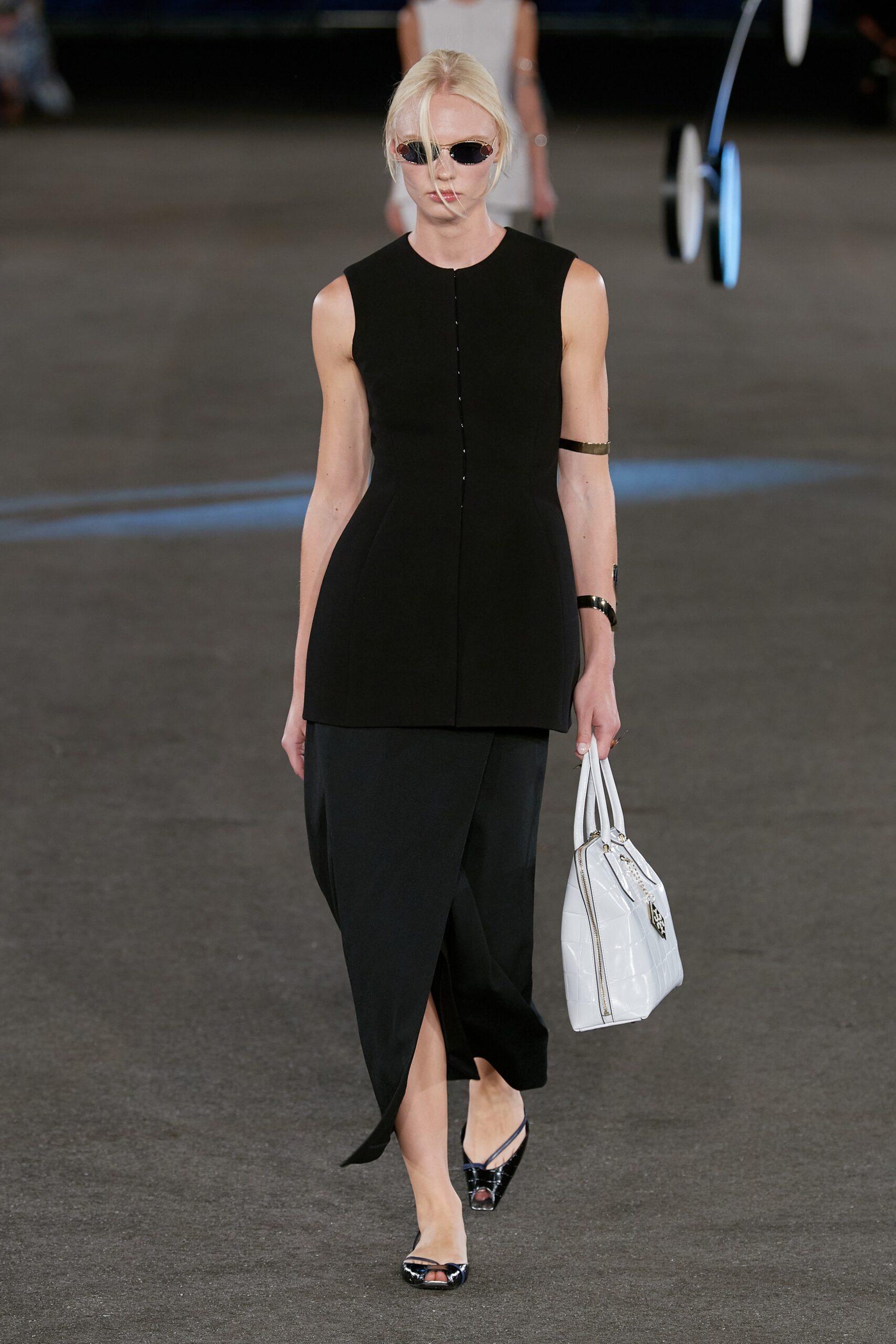 Tory Burch S/S 23 Look 18