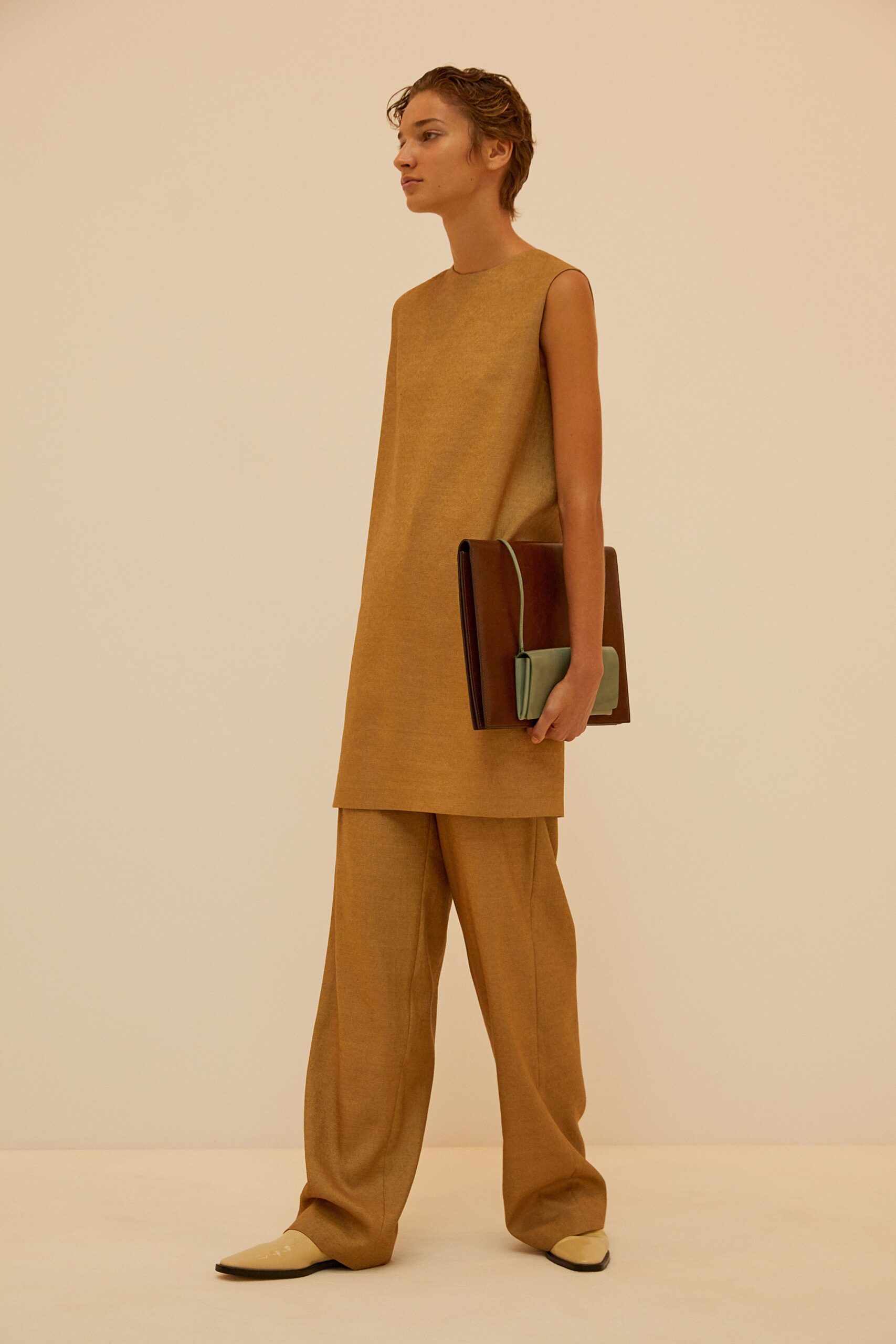Theory S/S 19 Look 19