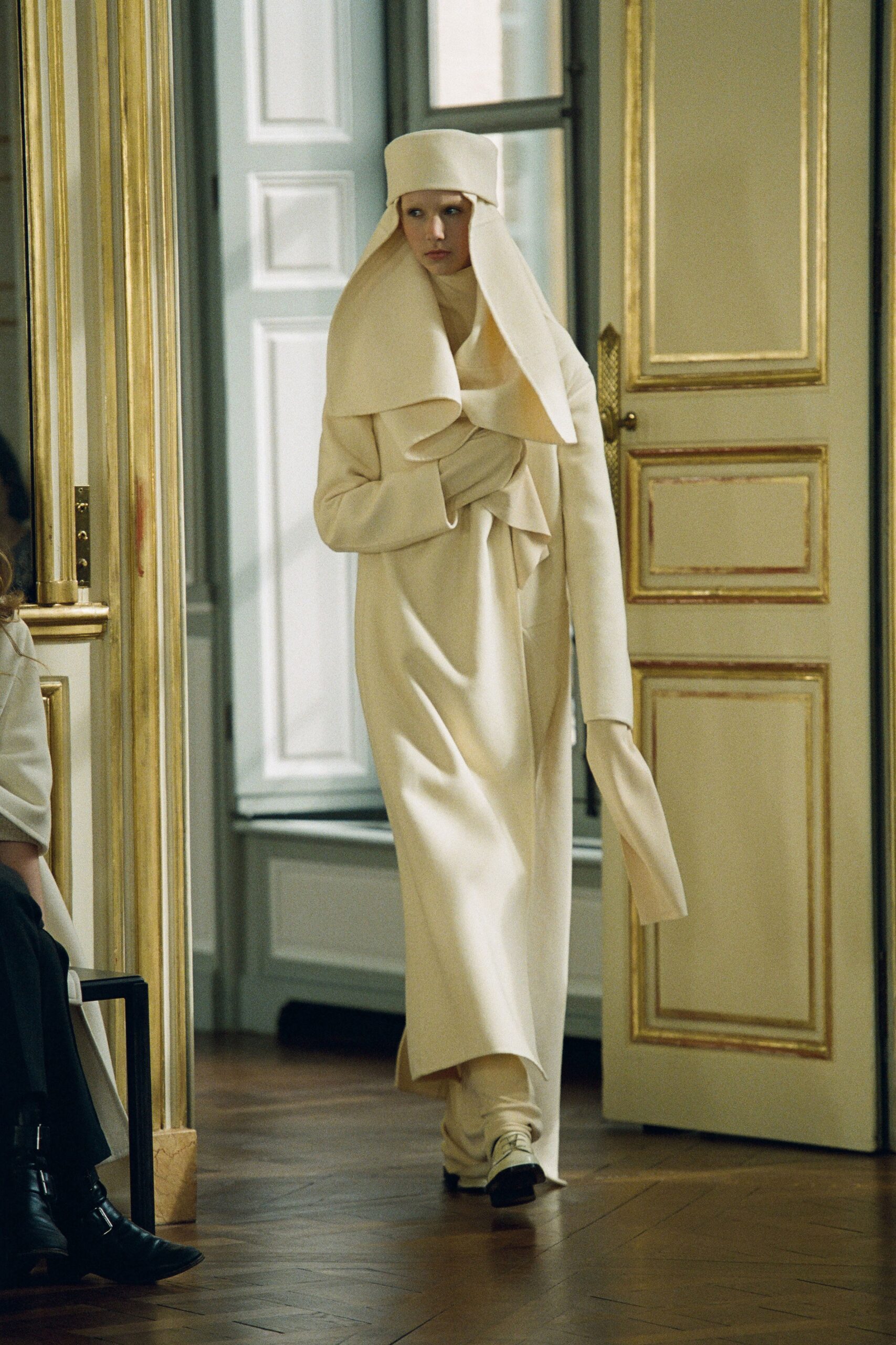 The Row Resort 23 Look 20