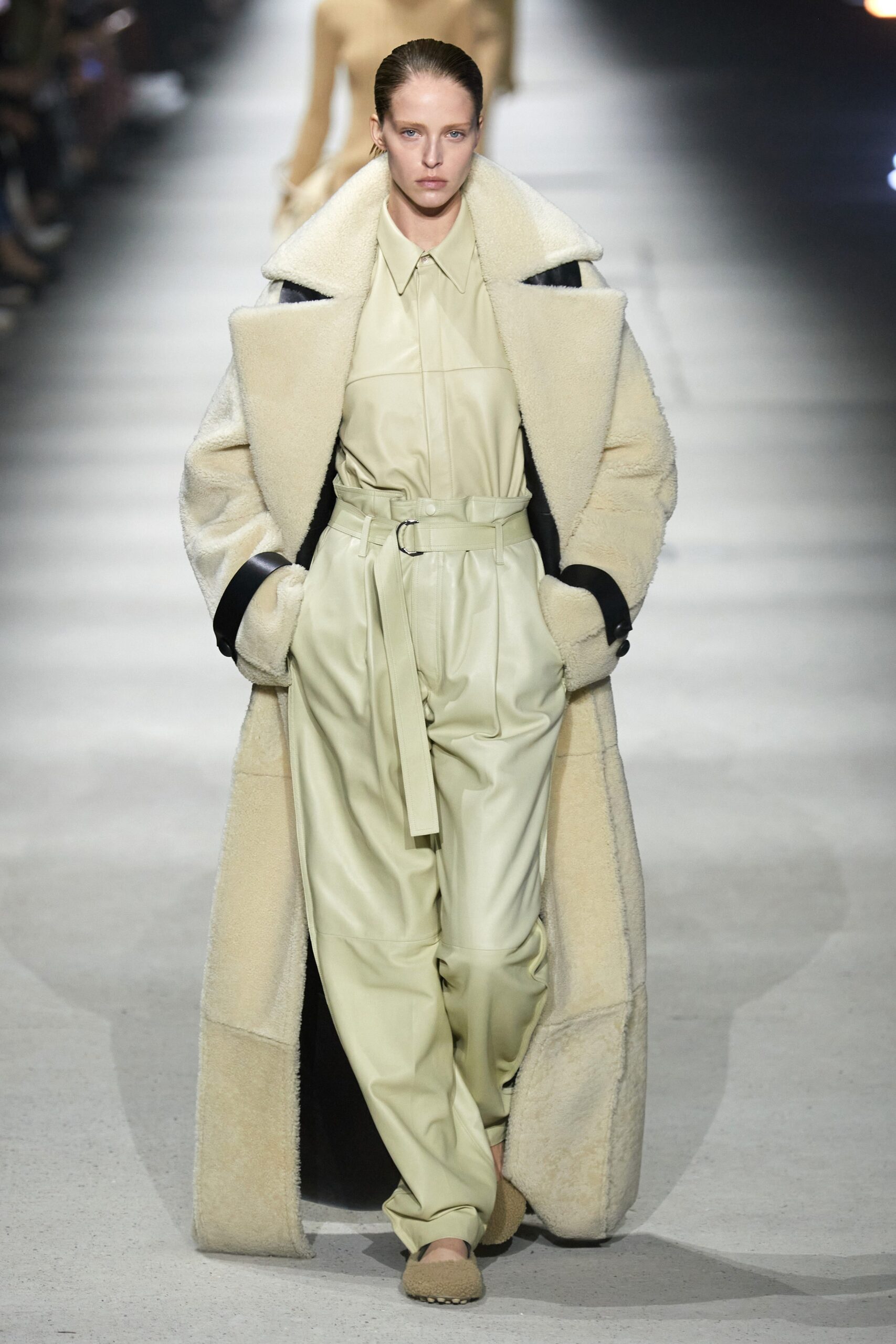 Tod’s F/W 23 Look 21