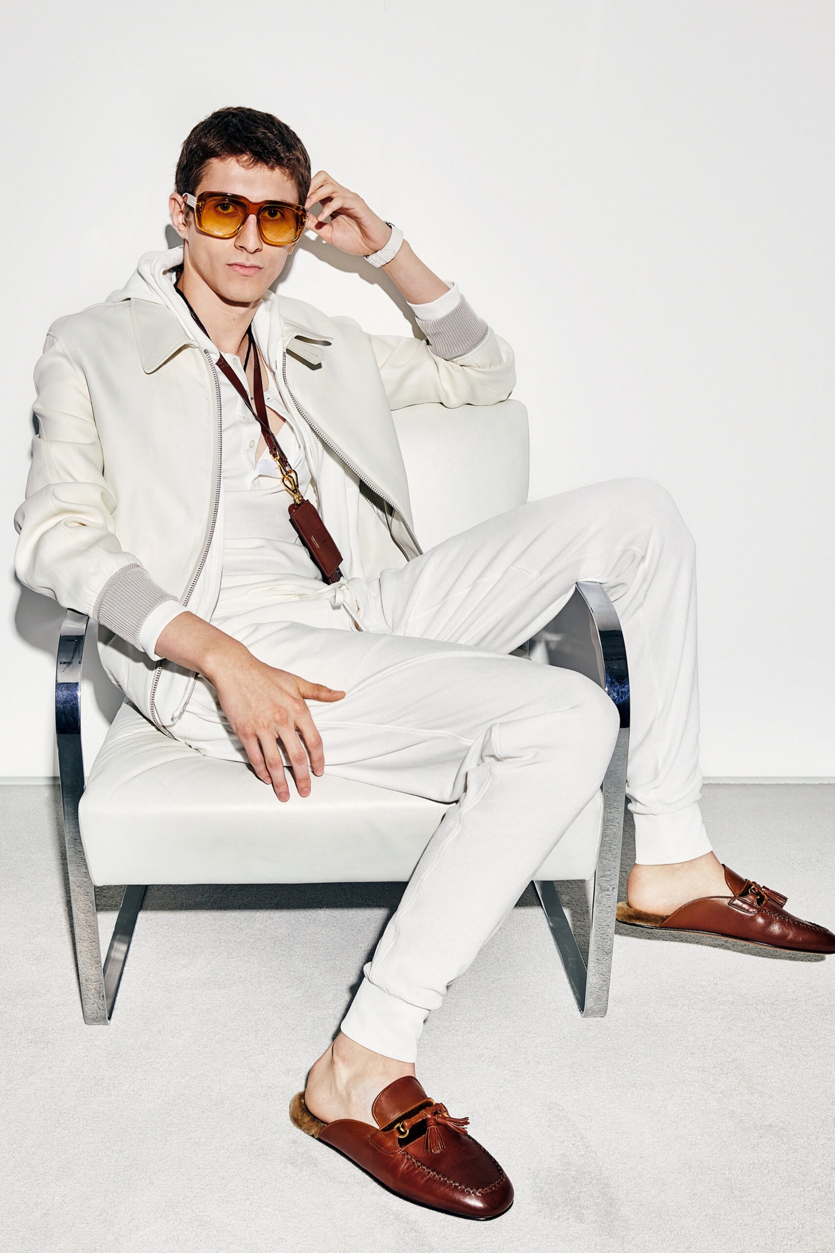 Tom Ford S/S 21 Menswear Look 22
