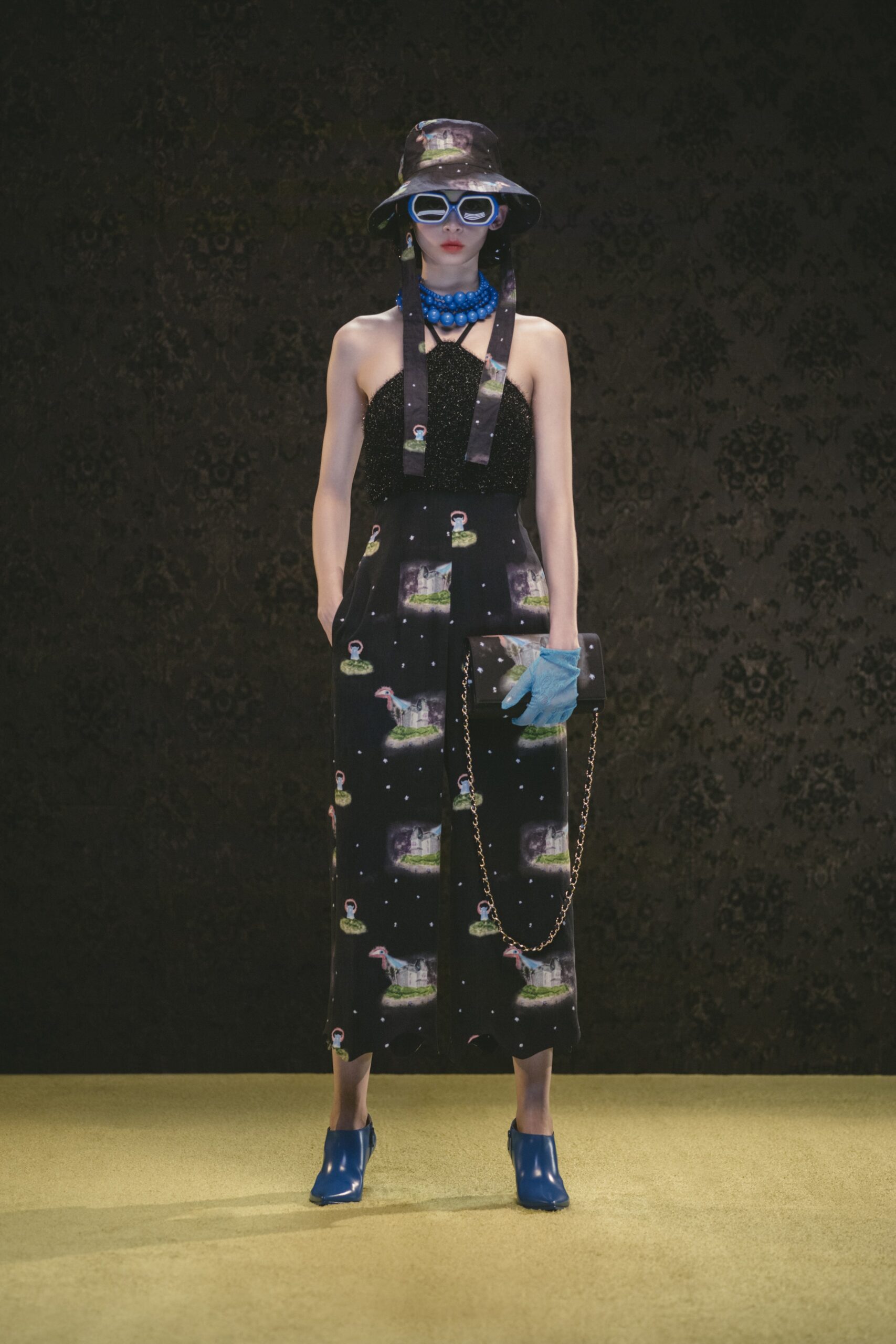 Undercover S/S 22 Look 22