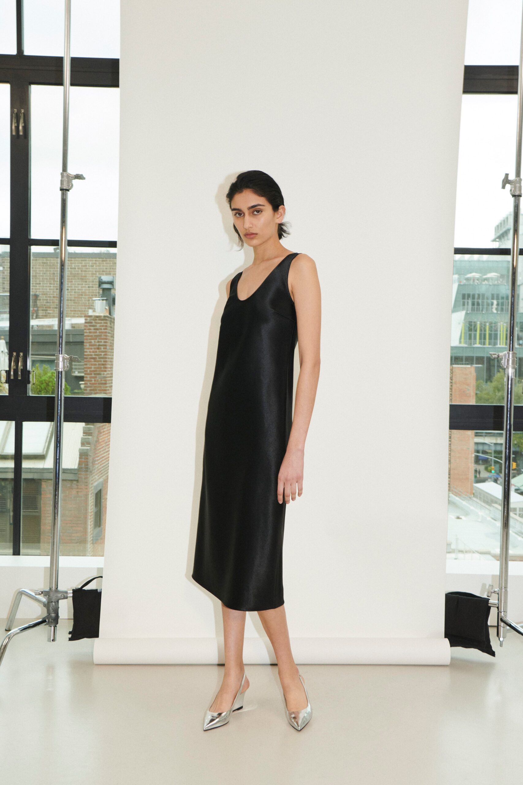 Theory S/S 23 Look 23