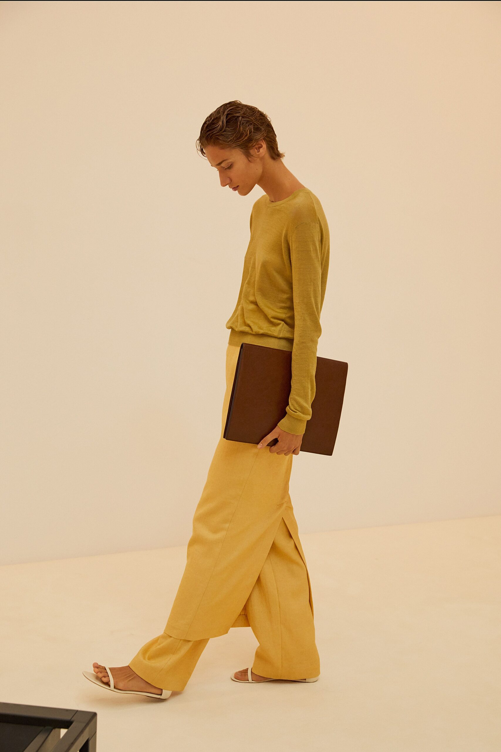 Theory S/S 19 Look 24