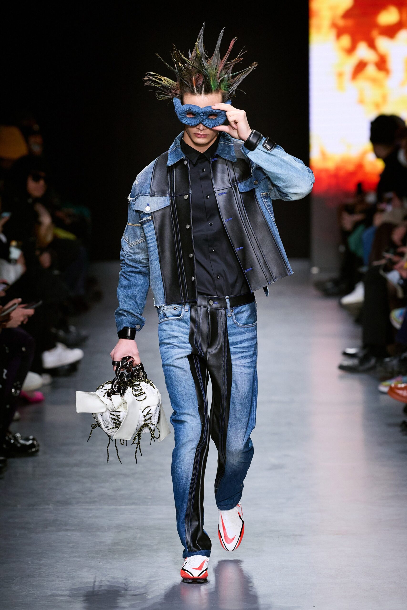 Tokyo James F/W 22 Look 25