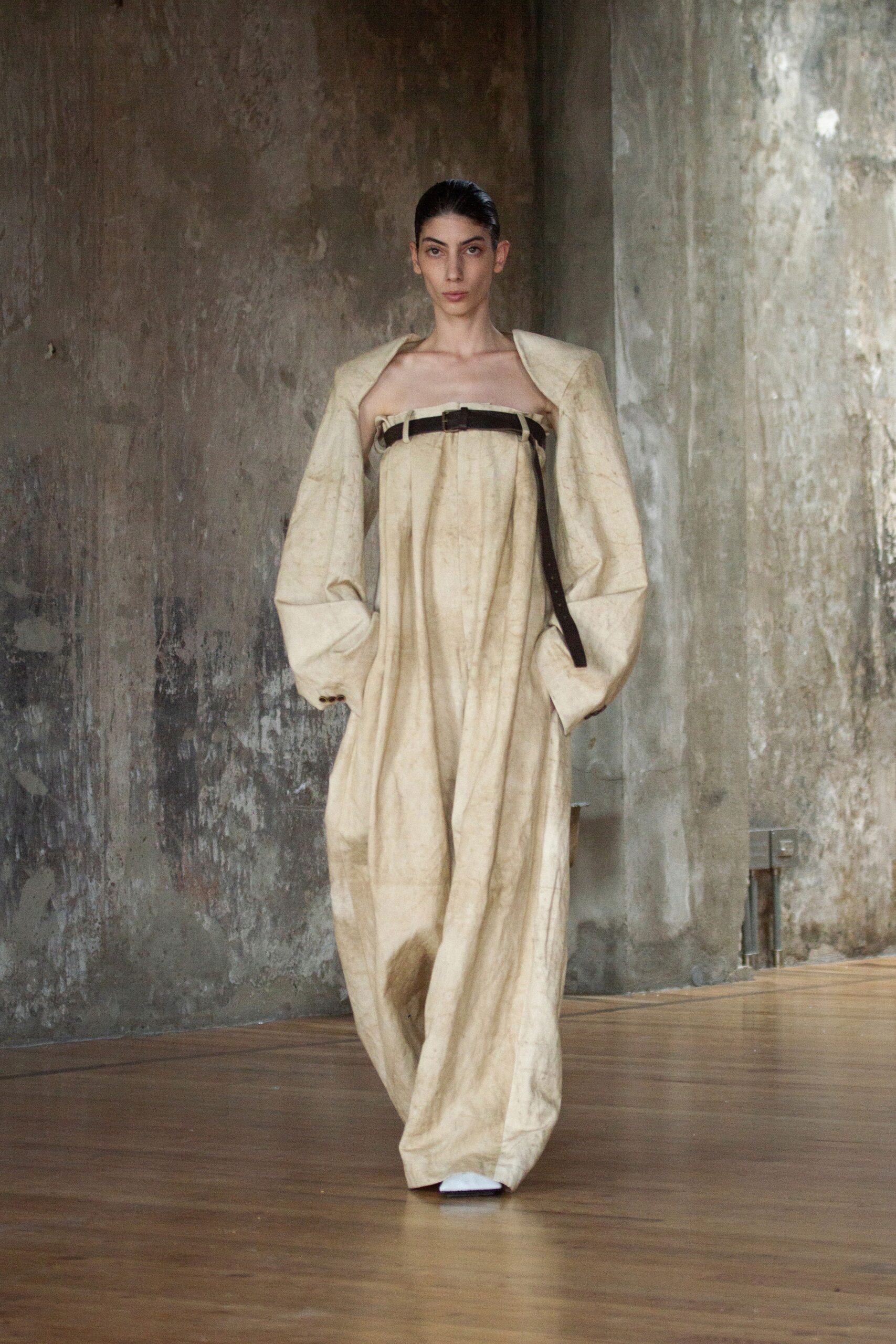 Uma Wang S/S 23 Look 25