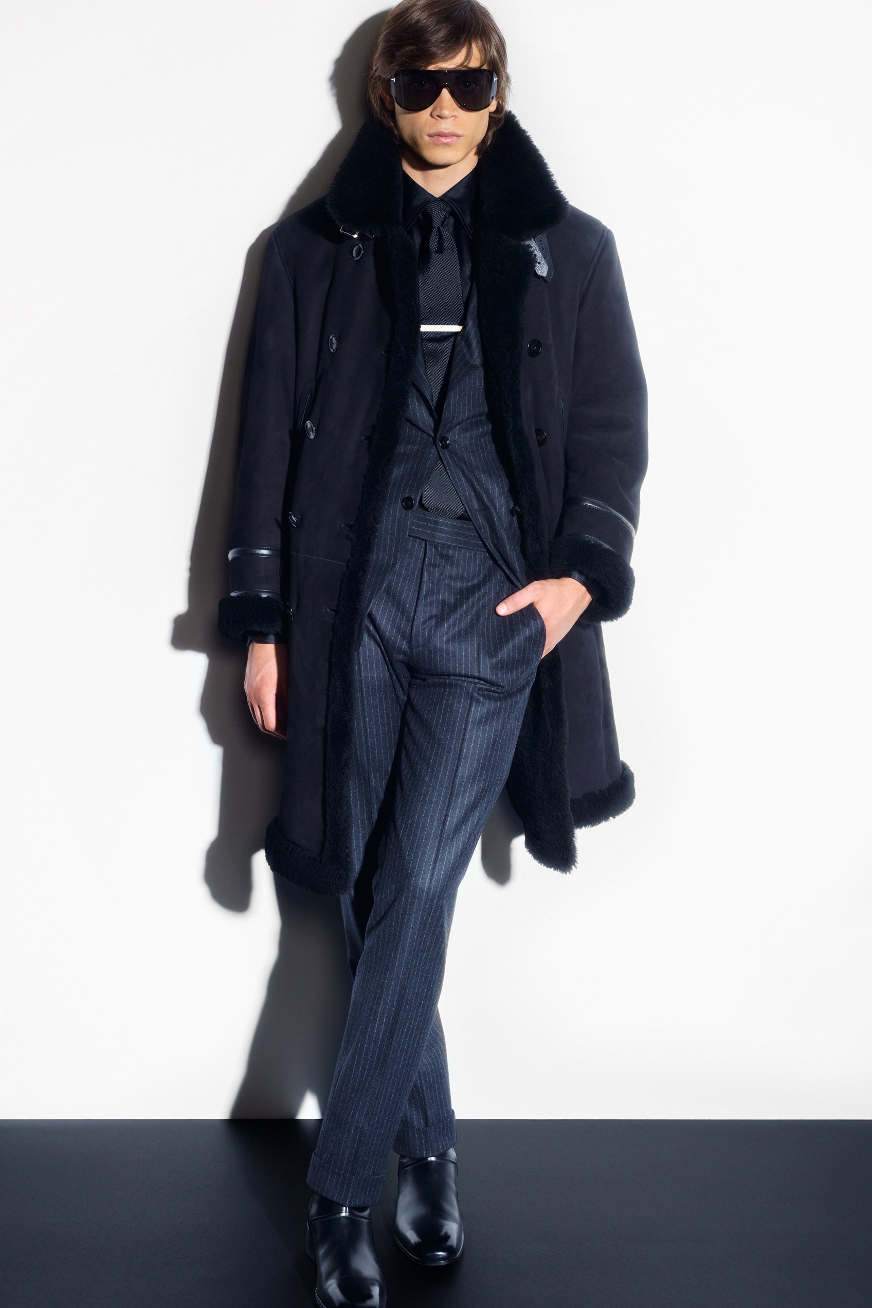 Tom Ford F/W 22 Menswear Look 26