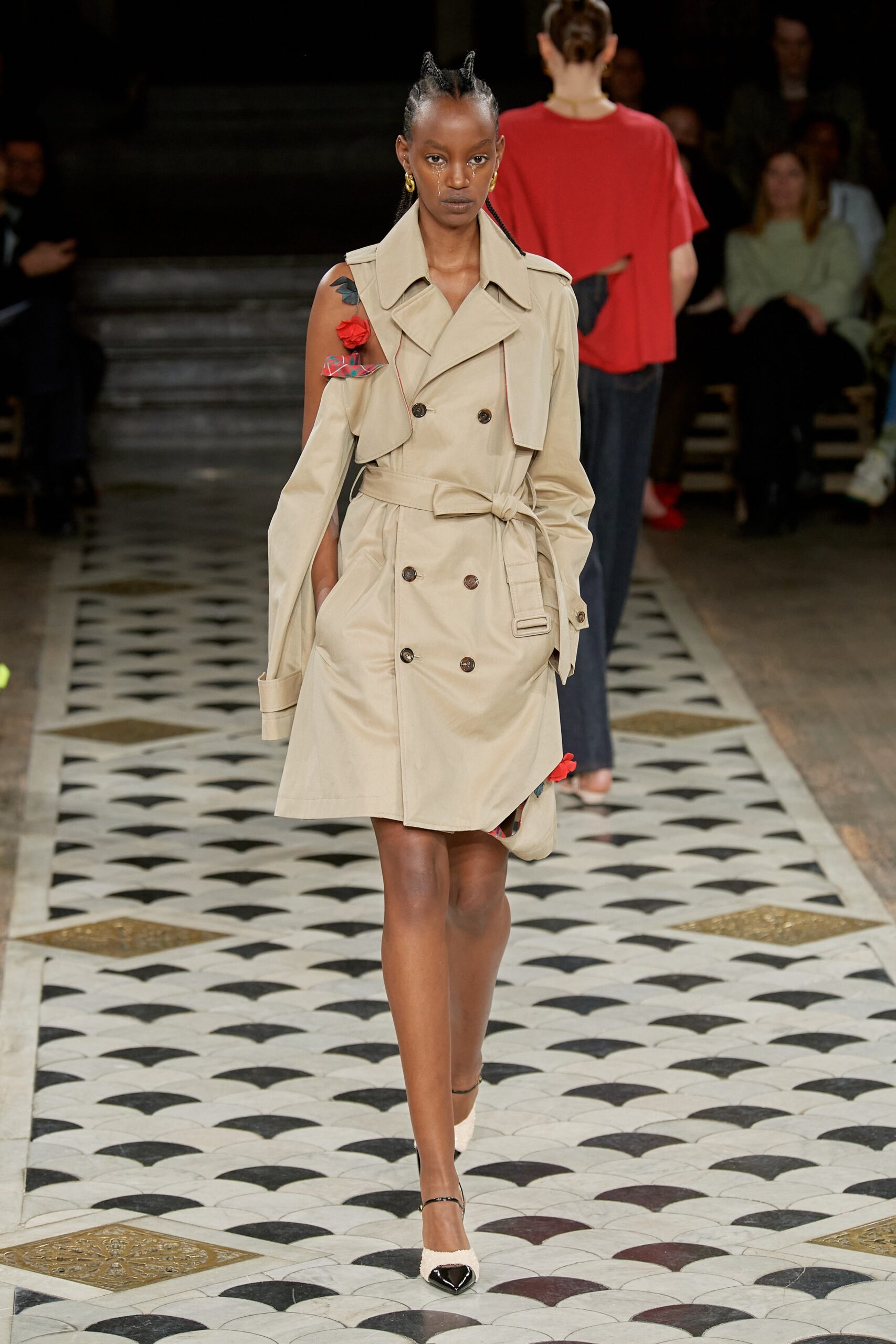 Undercover S/S 23 Look 26