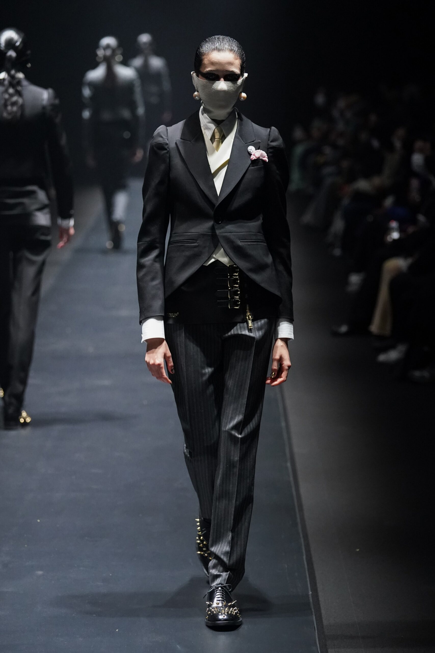 Undercover F/W 22 Look 27