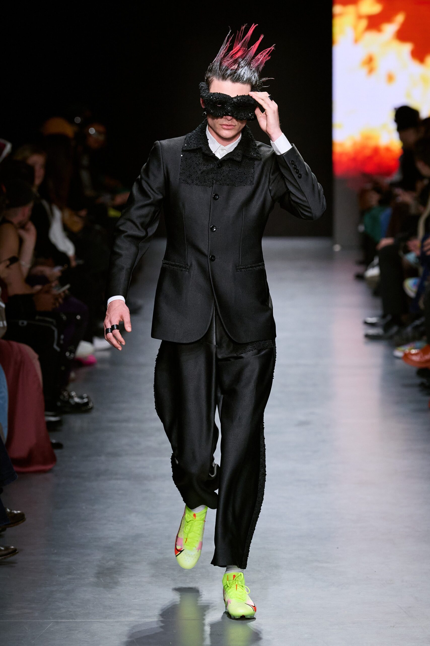 Tokyo James F/W 22 Look 29