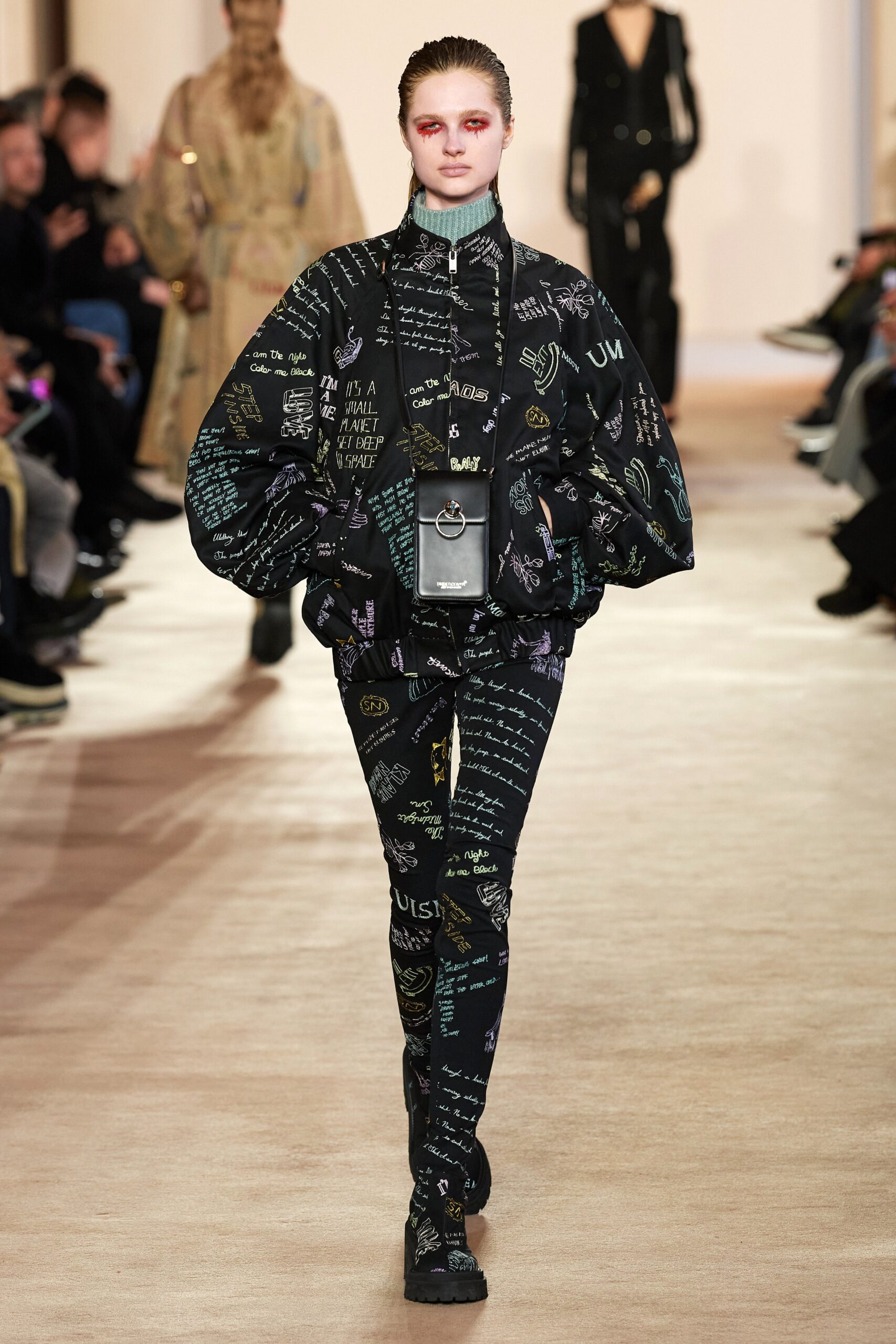 Undercover F/W 23 Look 30