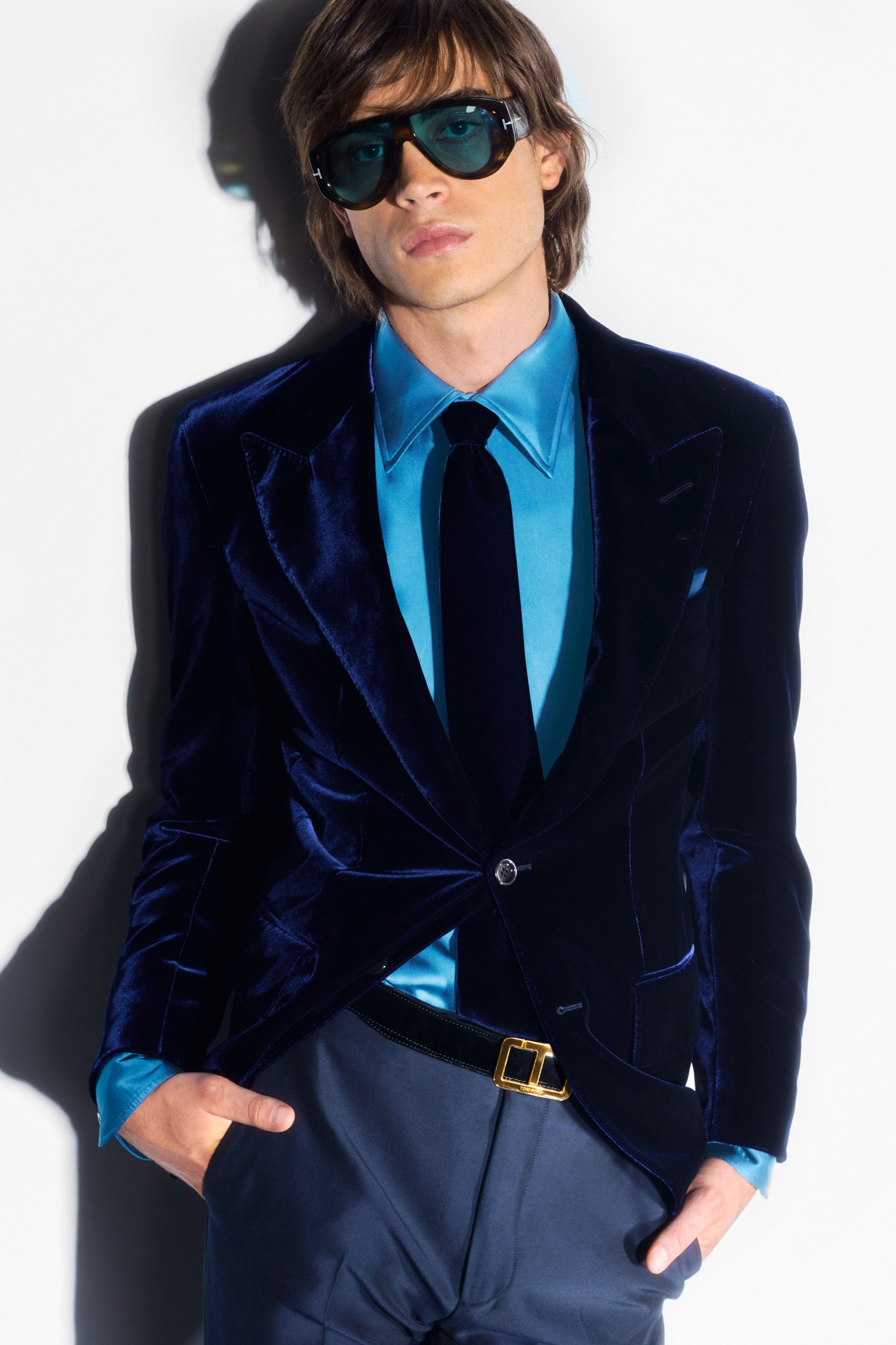 Tom Ford F/W 22 Menswear Look 32
