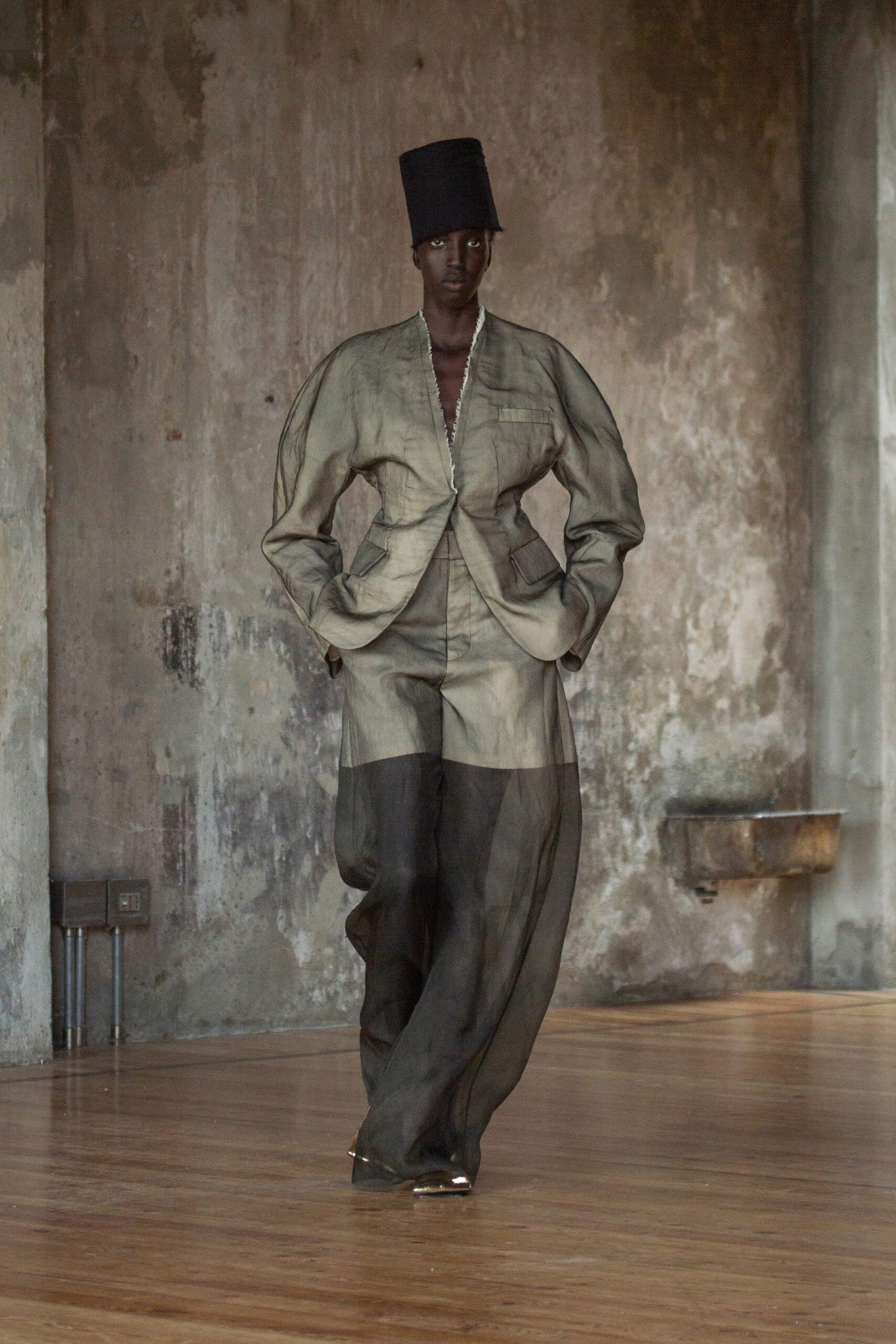 Uma Wang S/S 23 Look 32