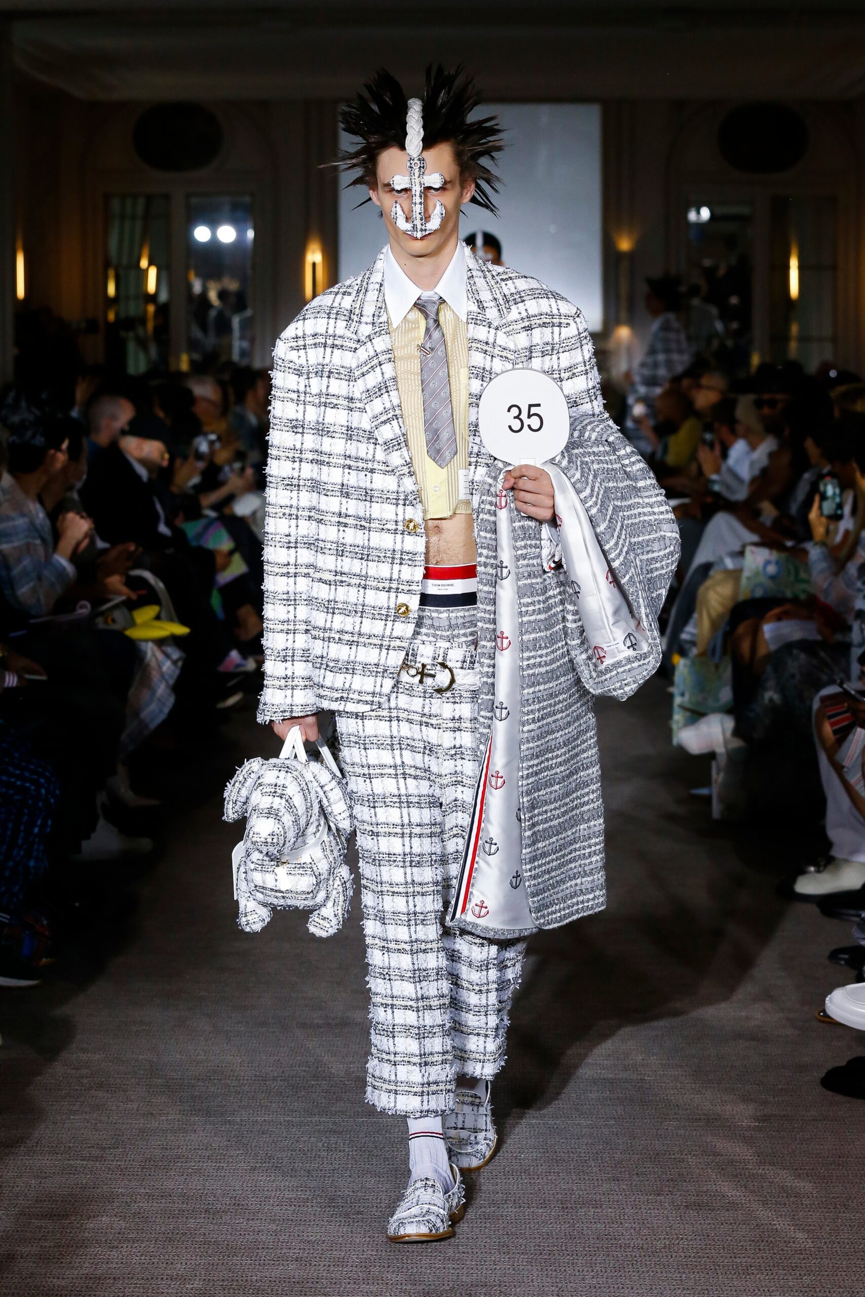 Thom Browne S/S 23 Menswear Look 33