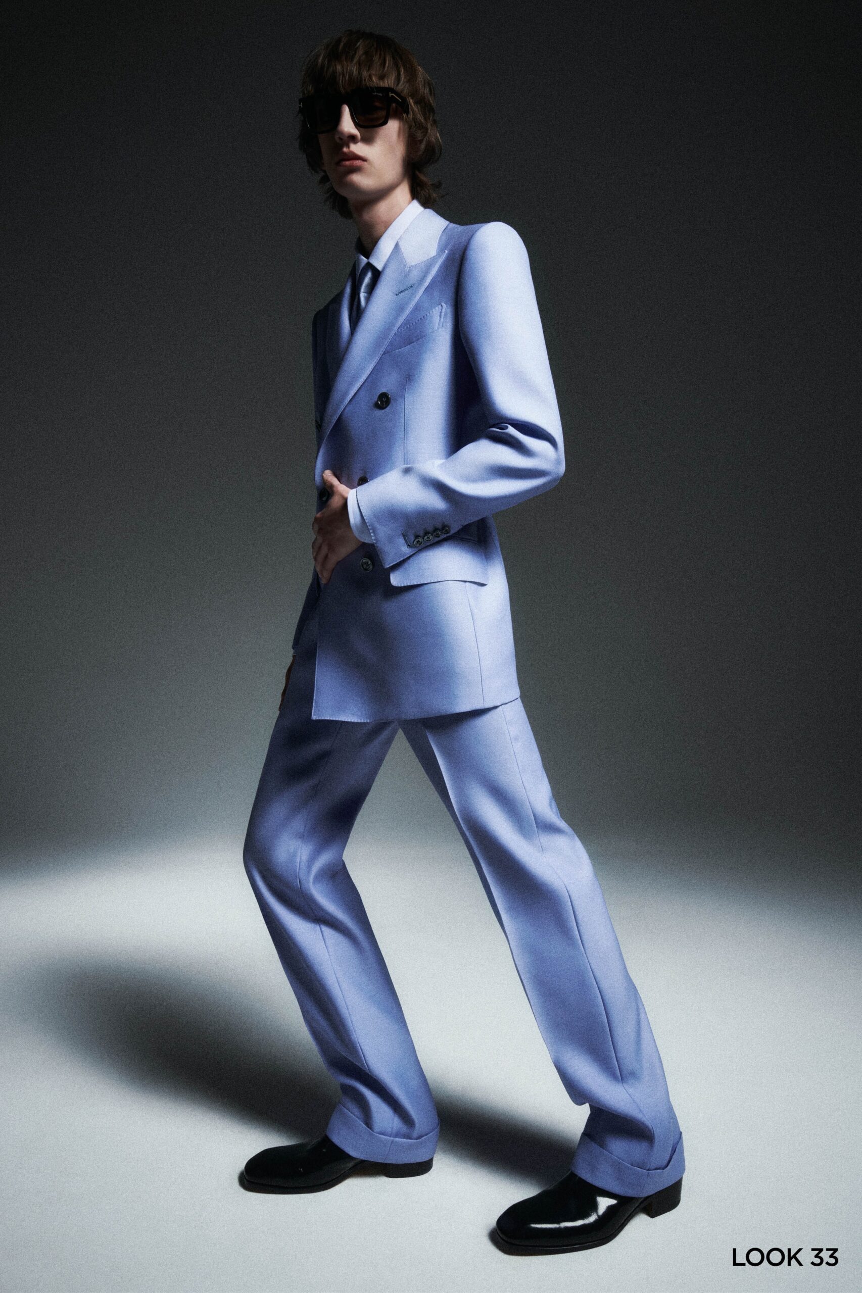 Tom Ford F/W 23 Menswear Look 33