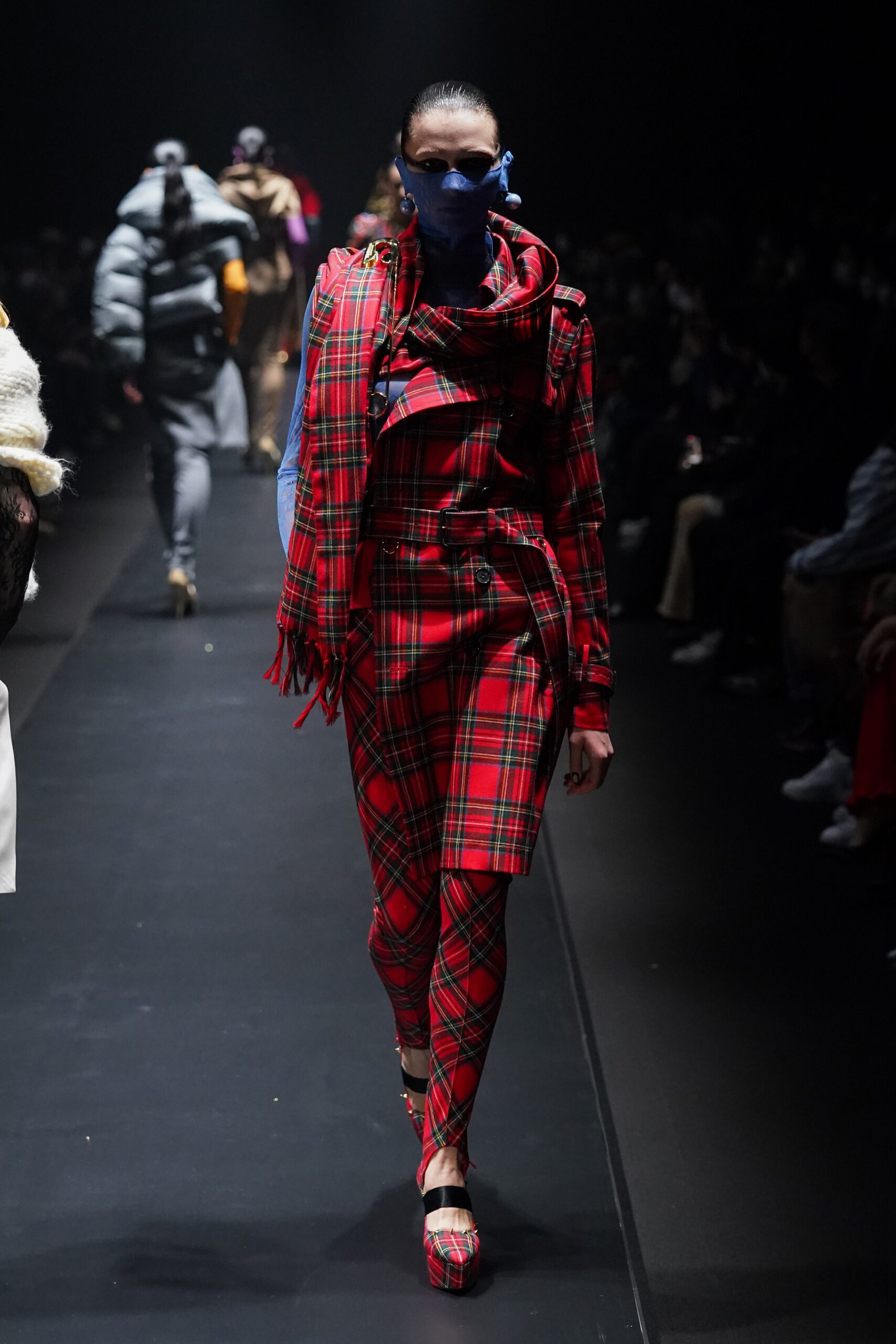 Undercover F/W 22 Look 33