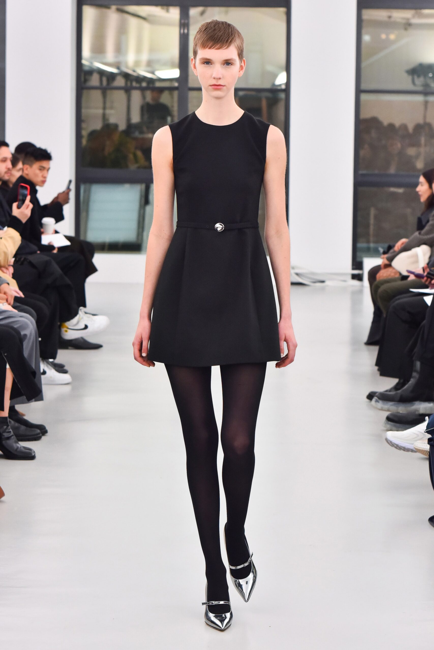 Theory F/W 23 Look 34