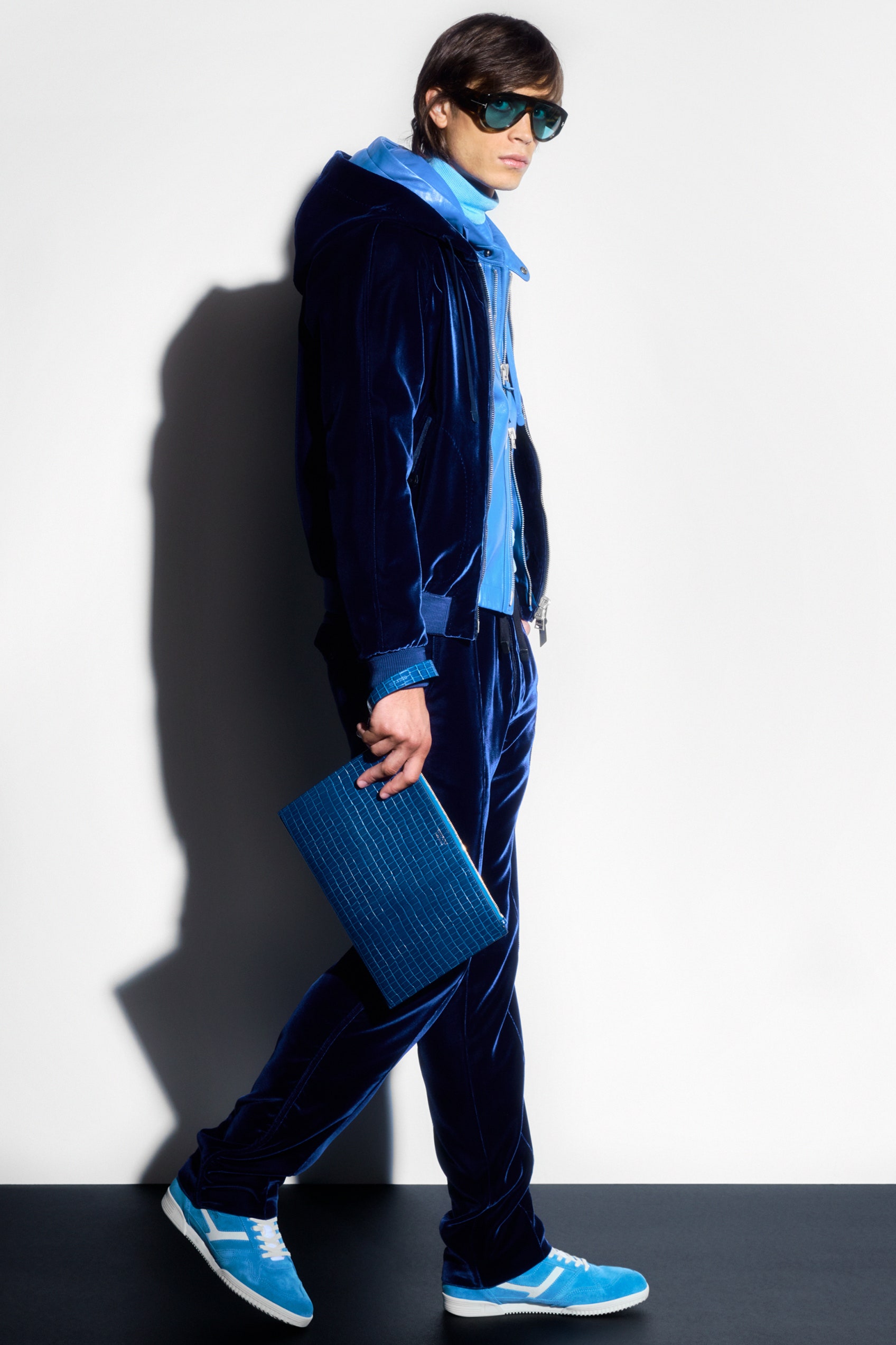 Tom Ford F/W 22 Menswear Look 34