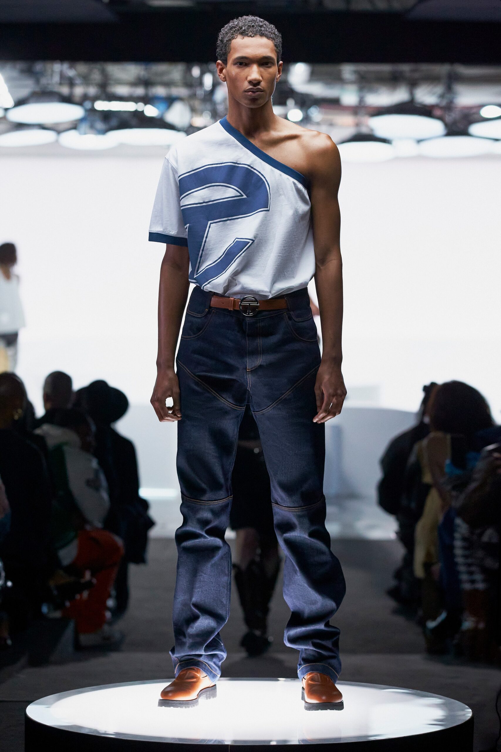 Telfar F/W 22 Look 35