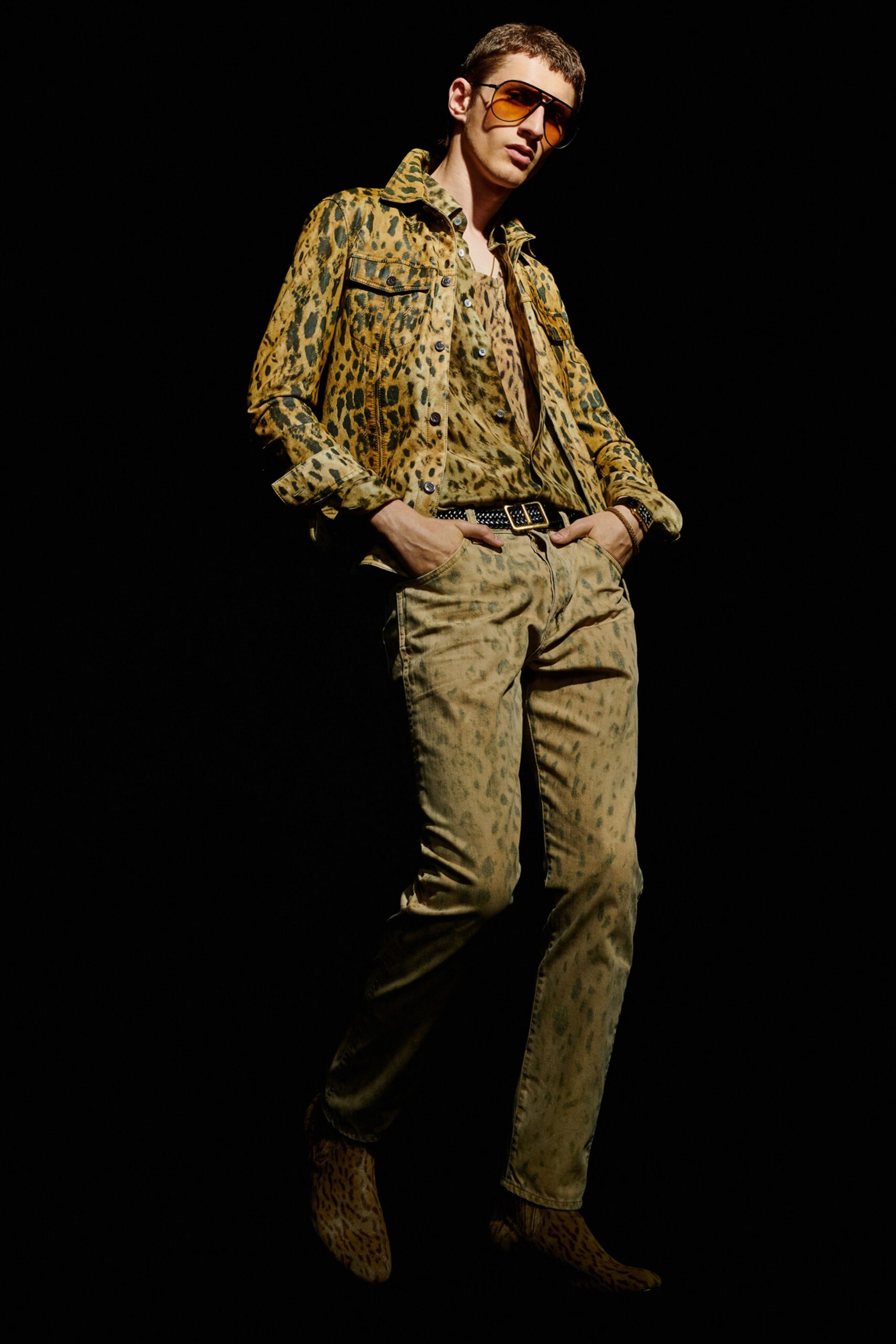 Tom Ford S/S 23 Menswear Look 35