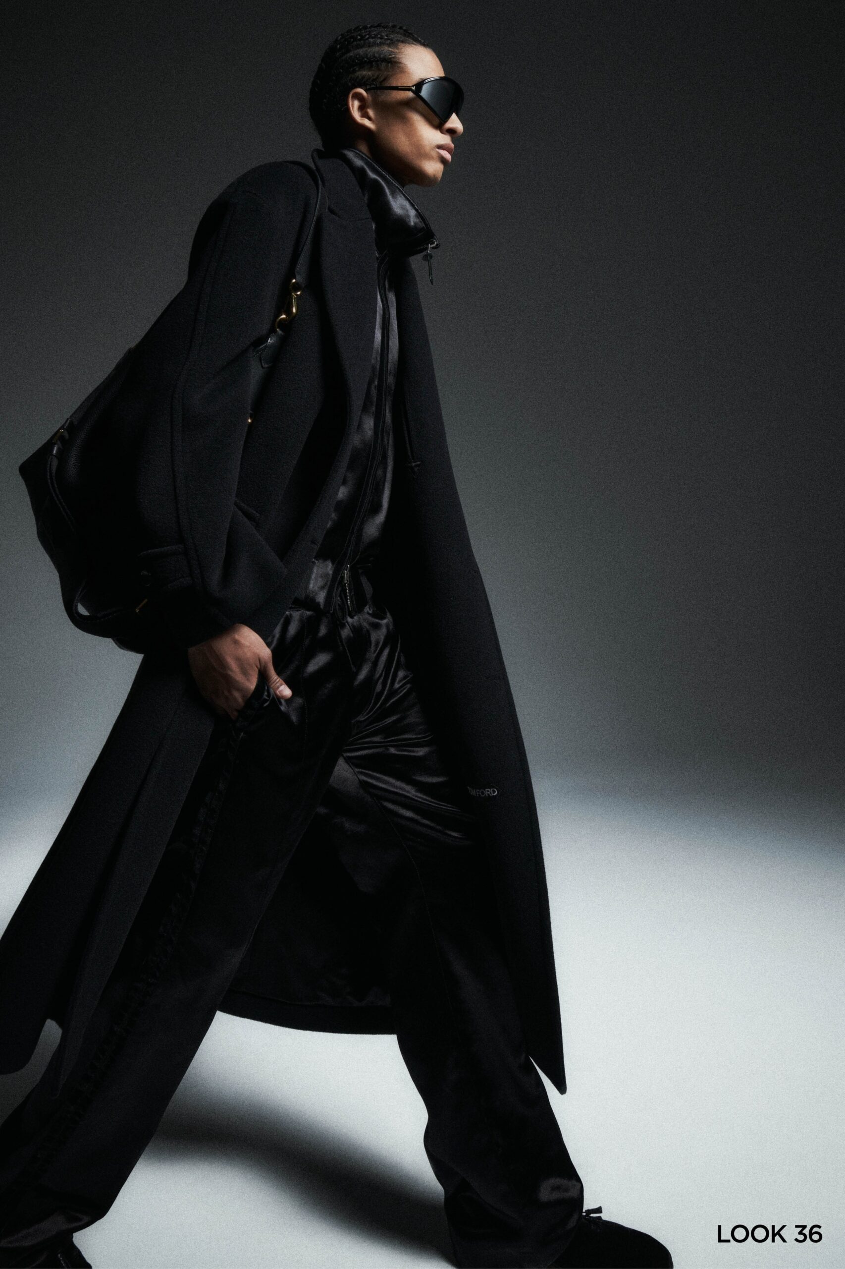Tom Ford F/W 23 Menswear Look 36