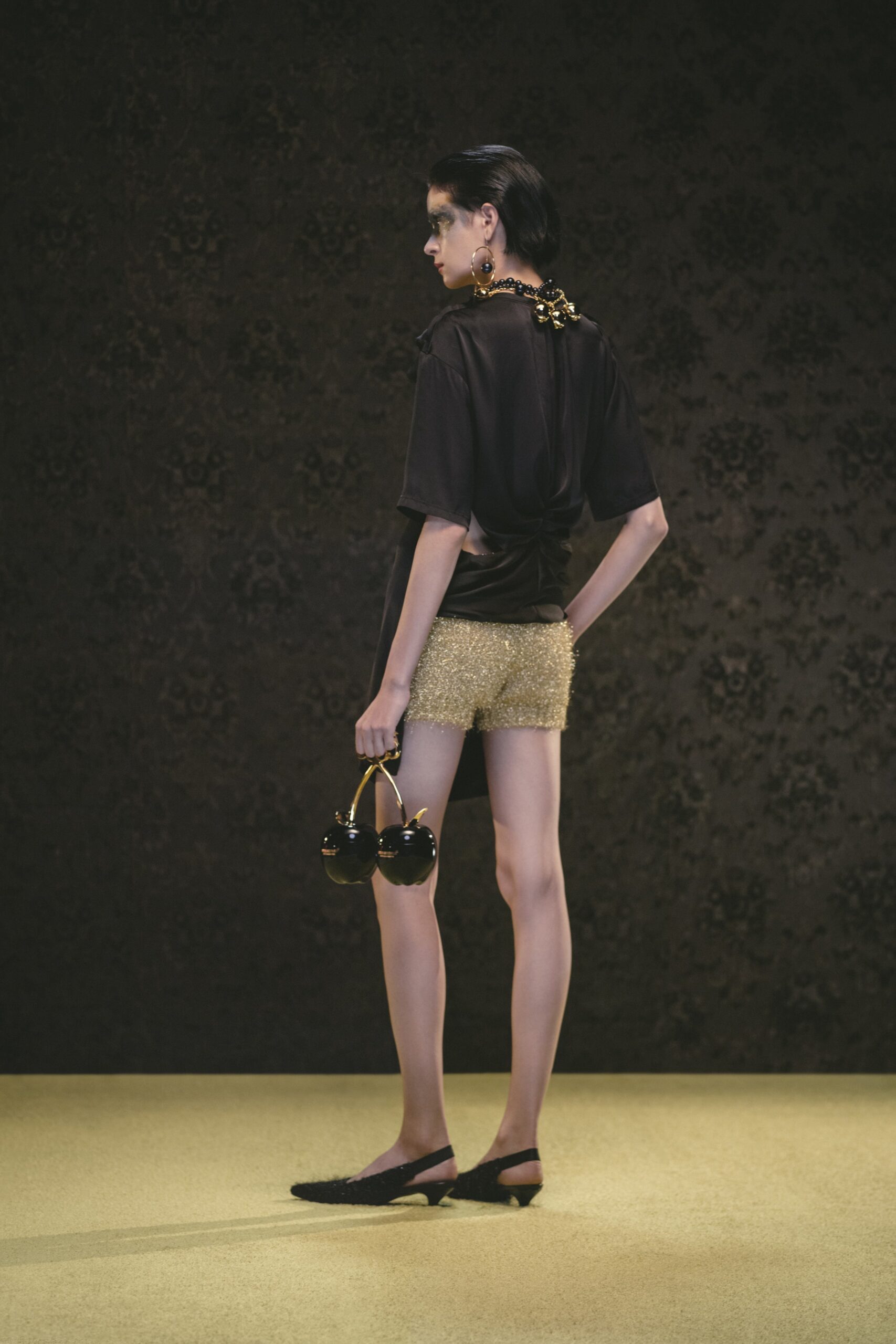 Undercover S/S 22 Look 36