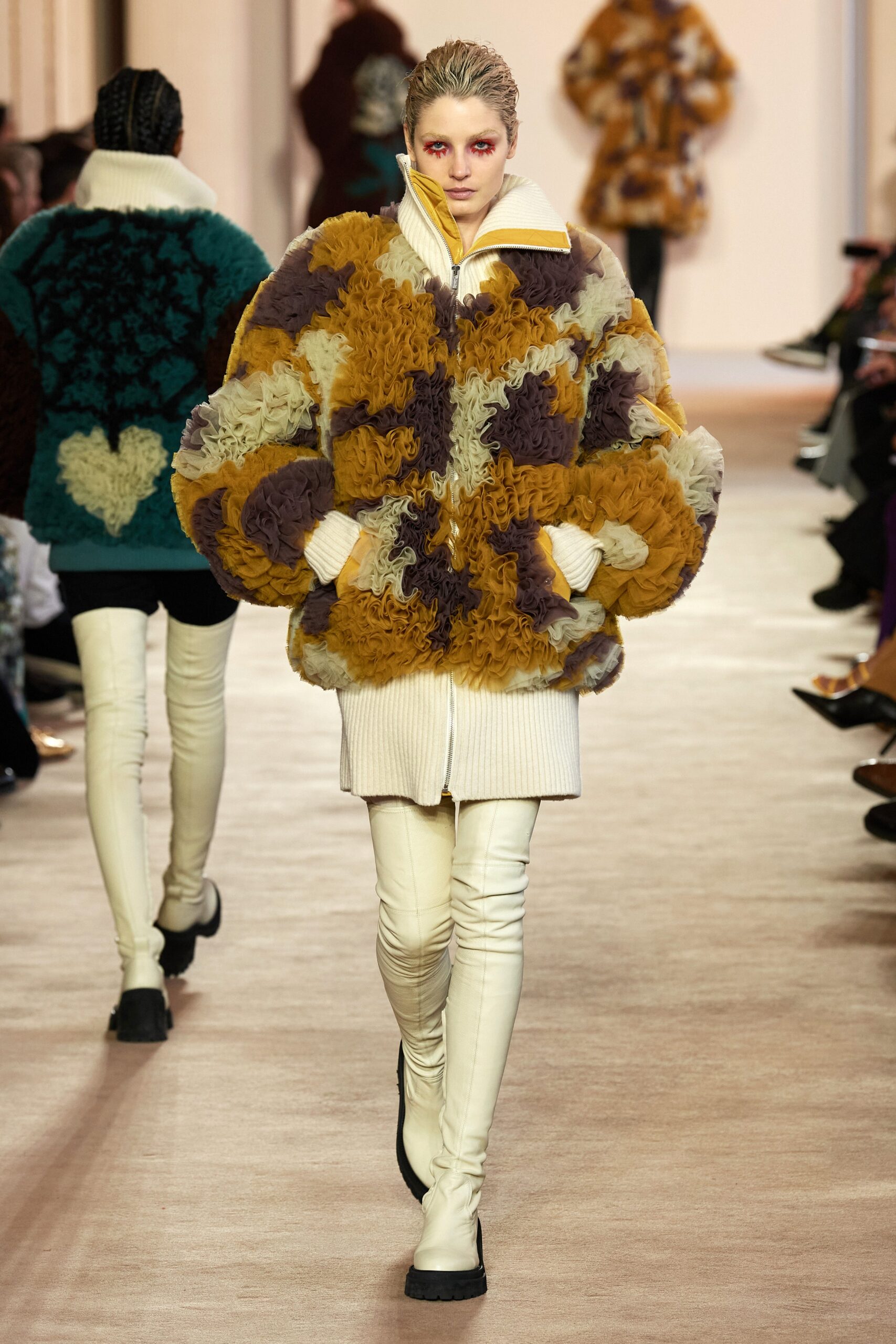 Undercover F/W 23 Look 39