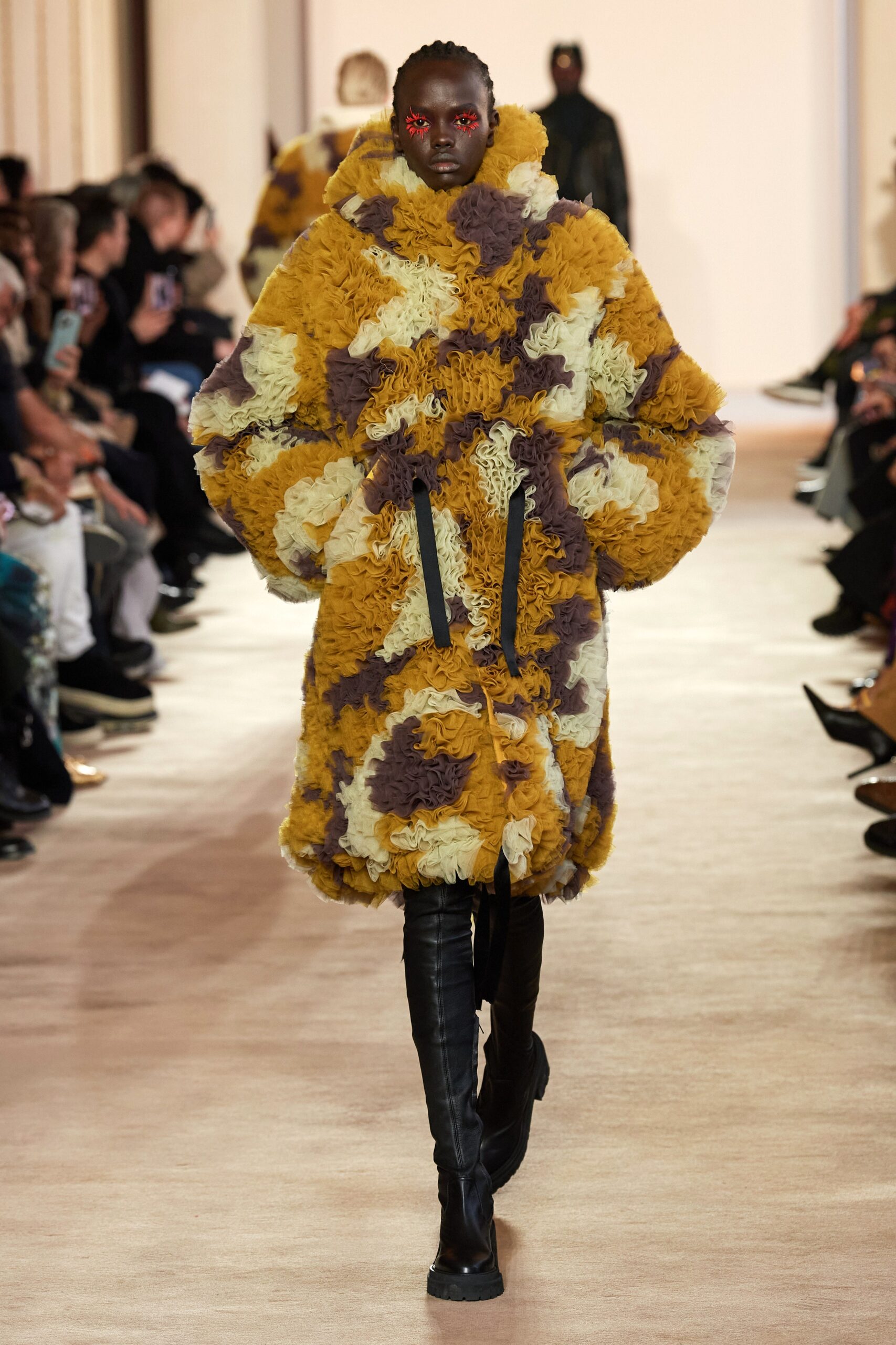 Undercover F/W 23 Look 40