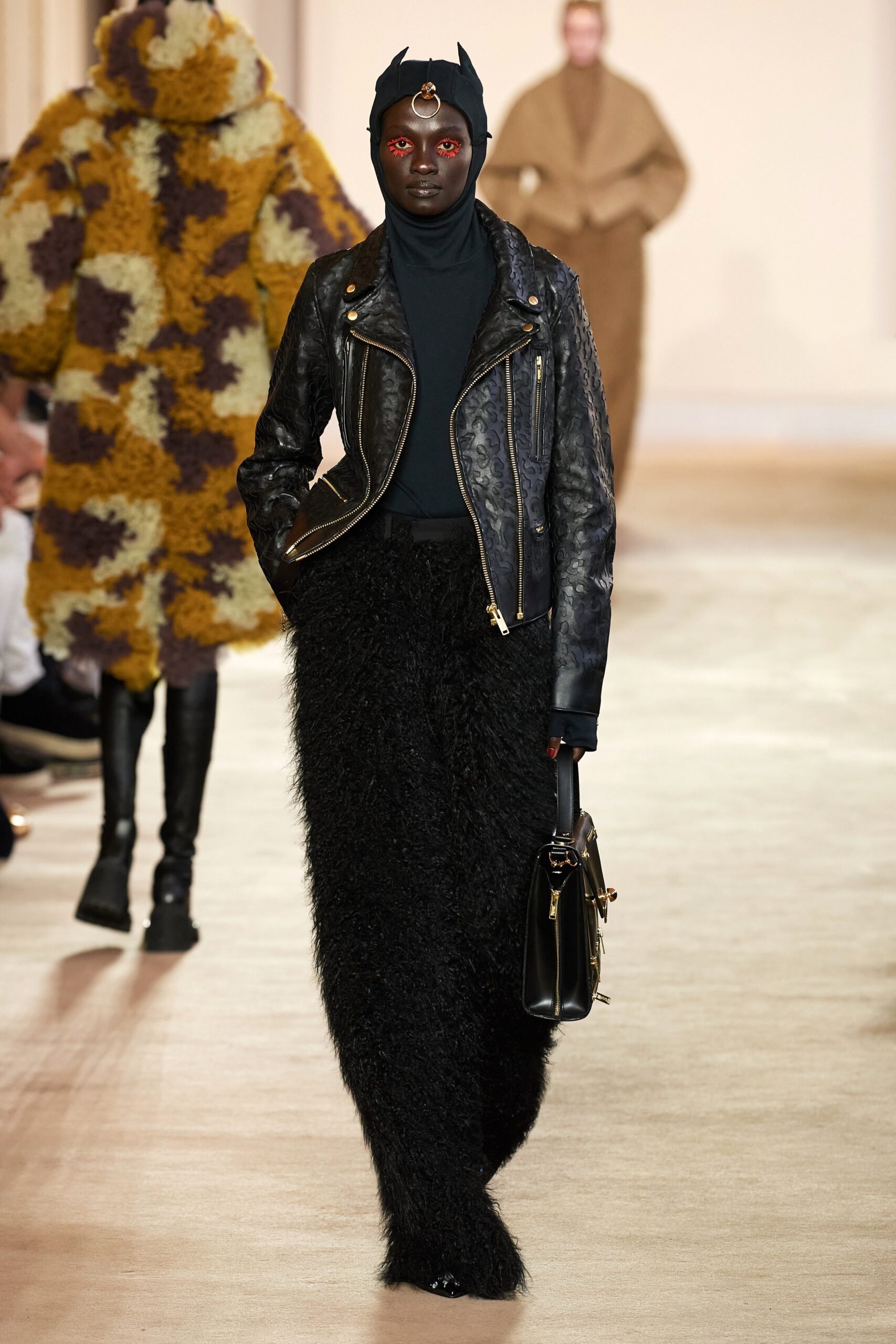 Undercover F/W 23 Look 41