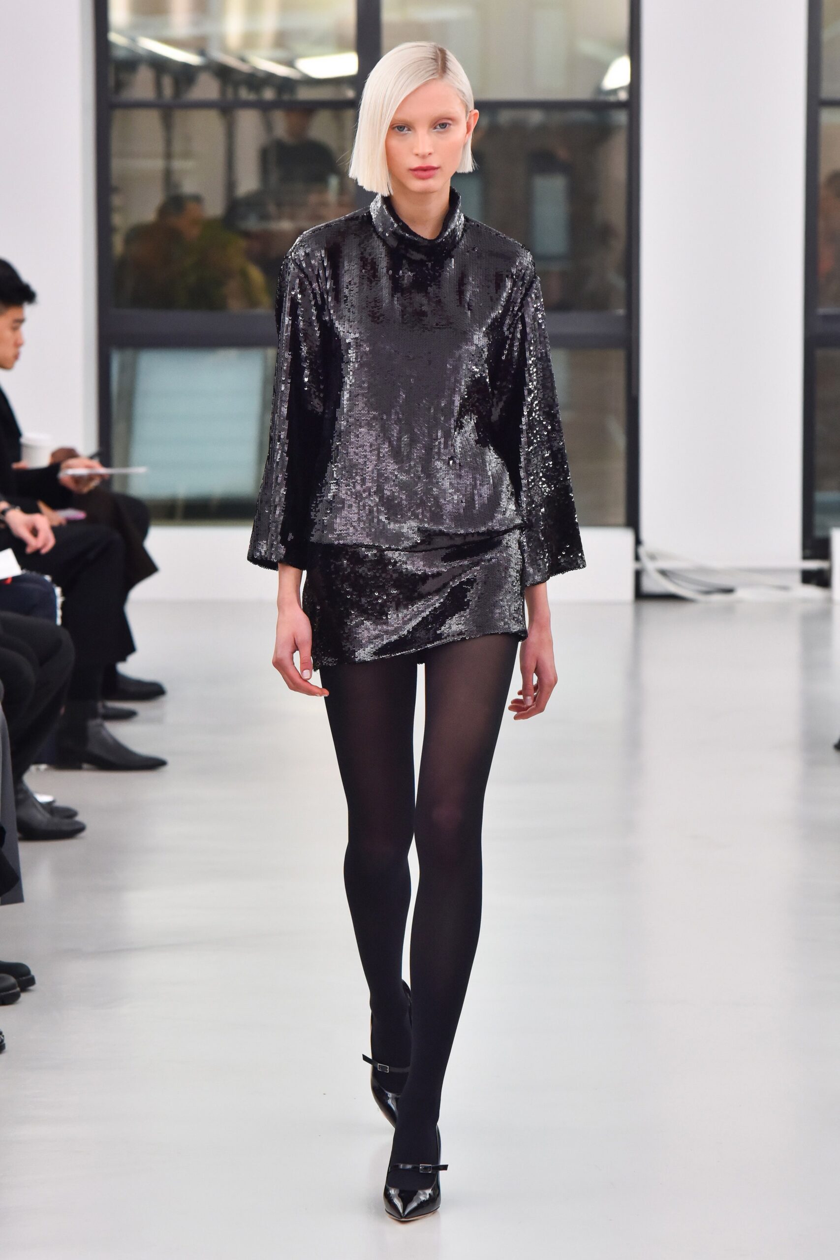 Theory F/W 23 Look 42