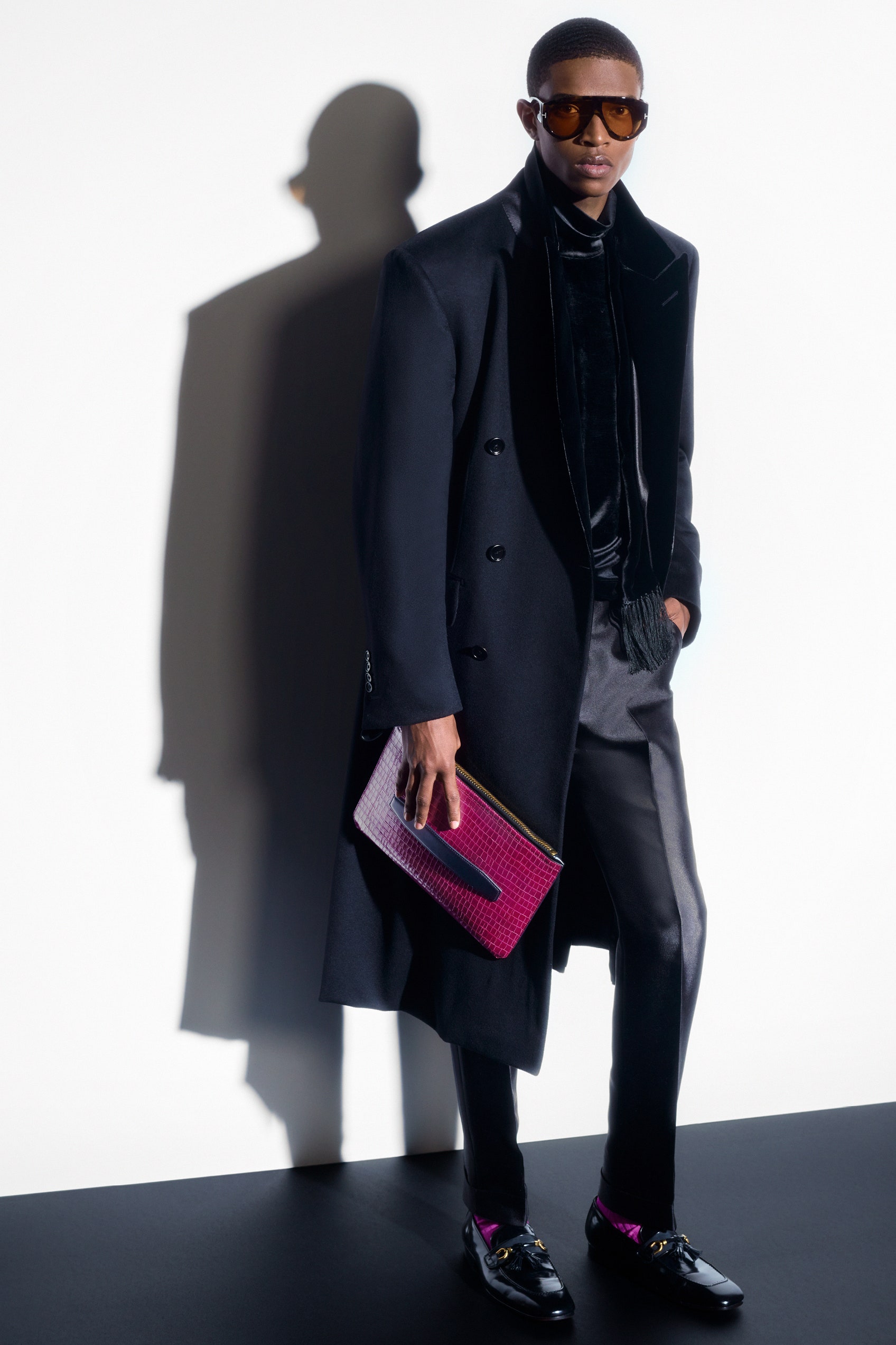 Tom Ford F/W 22 Menswear Look 42