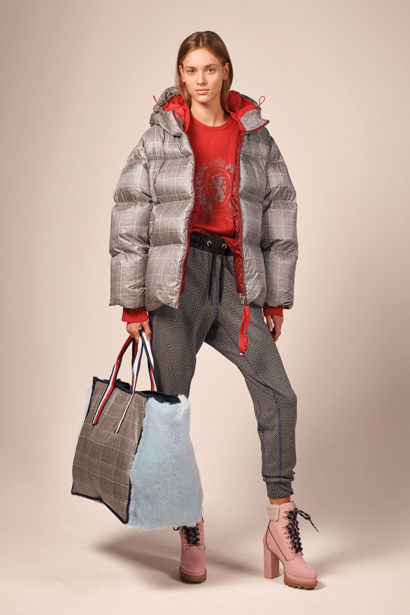 Tommy Hilfiger F/W 18 Look 2