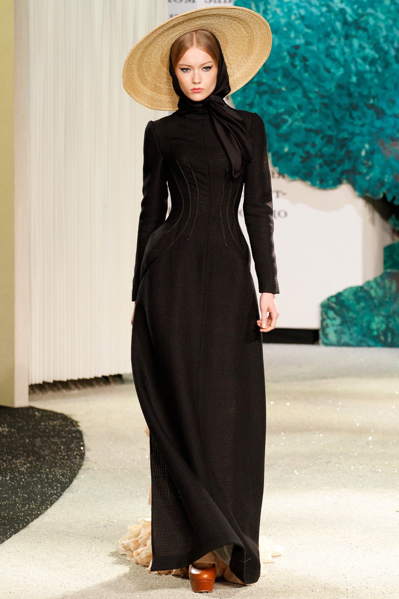 Ulyana Sergeenko S/S 13 Couture Look 13