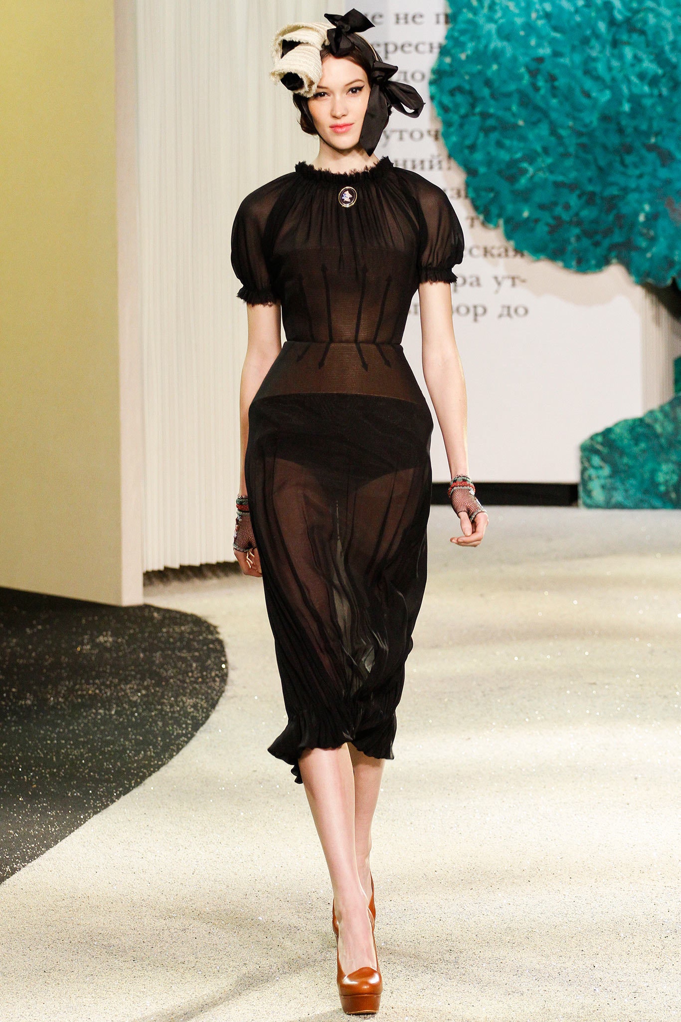 Ulyana Sergeenko S/S 13 Couture Look 20