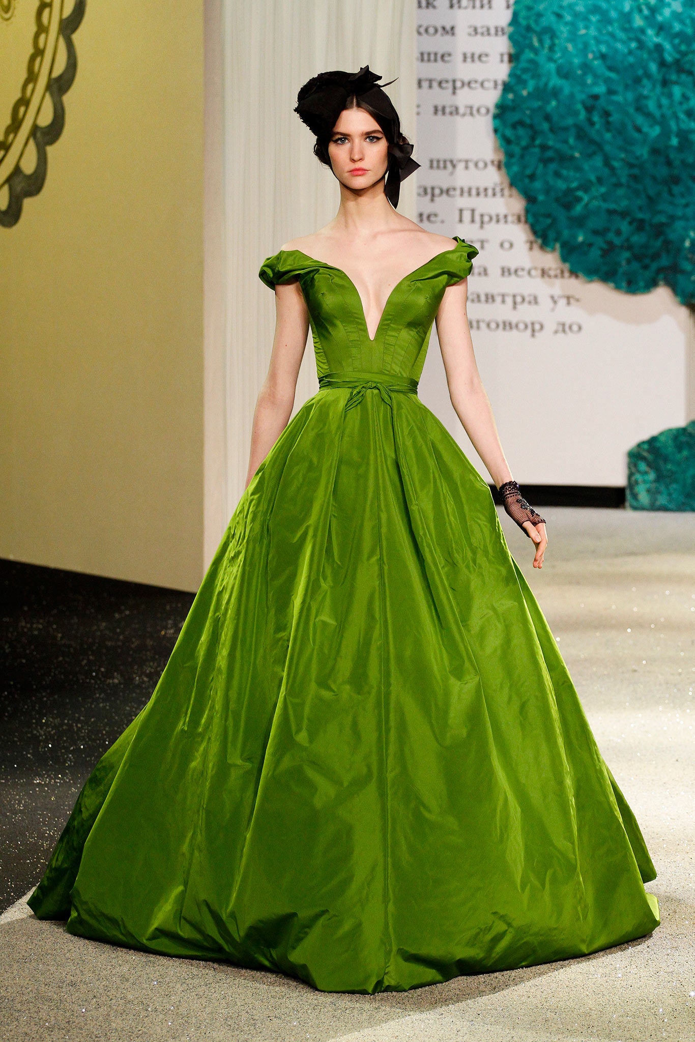 Ulyana Sergeenko S/S 13 Couture Look 27