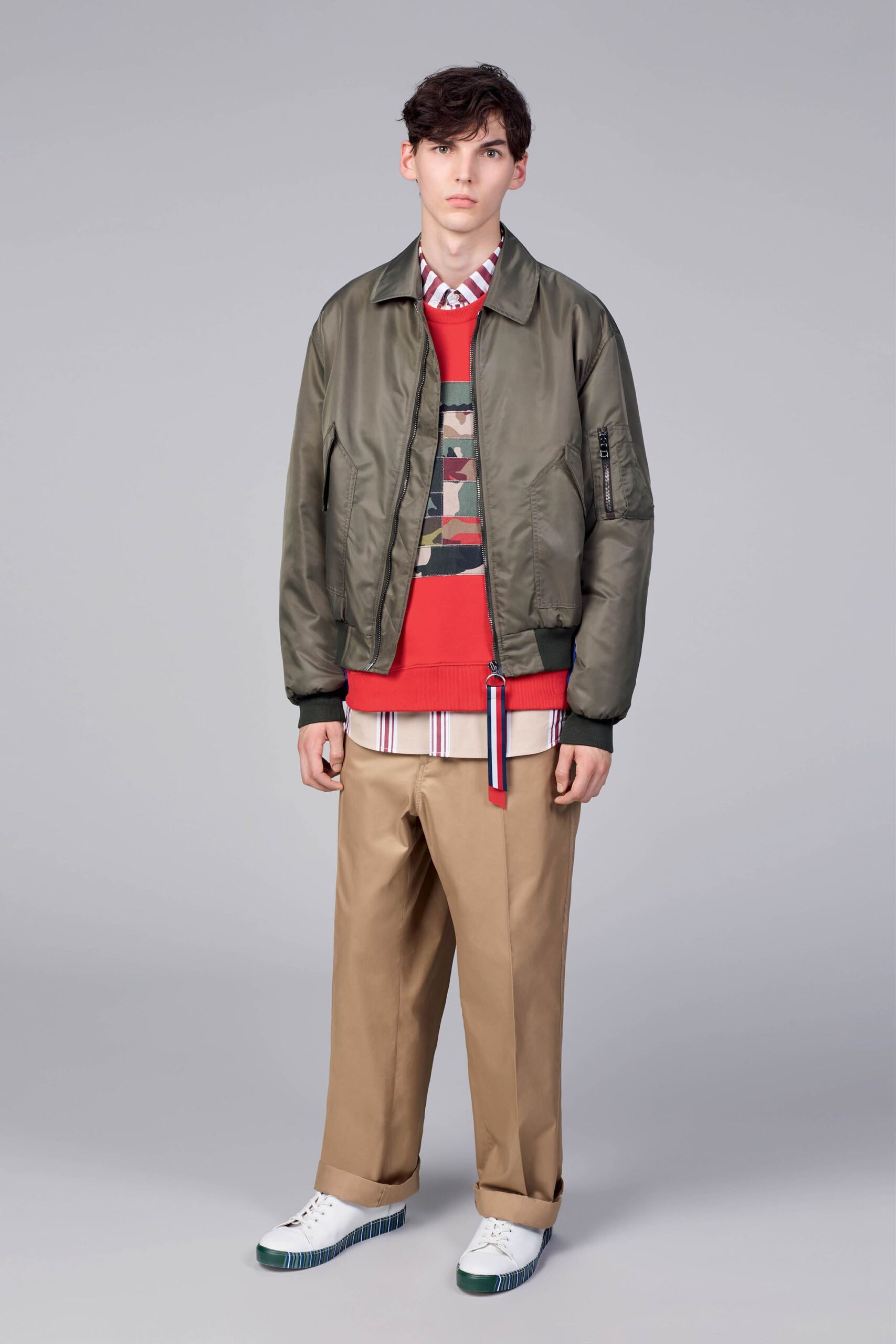 Tommy Hilfiger S/S 18 Menswear Look 9
