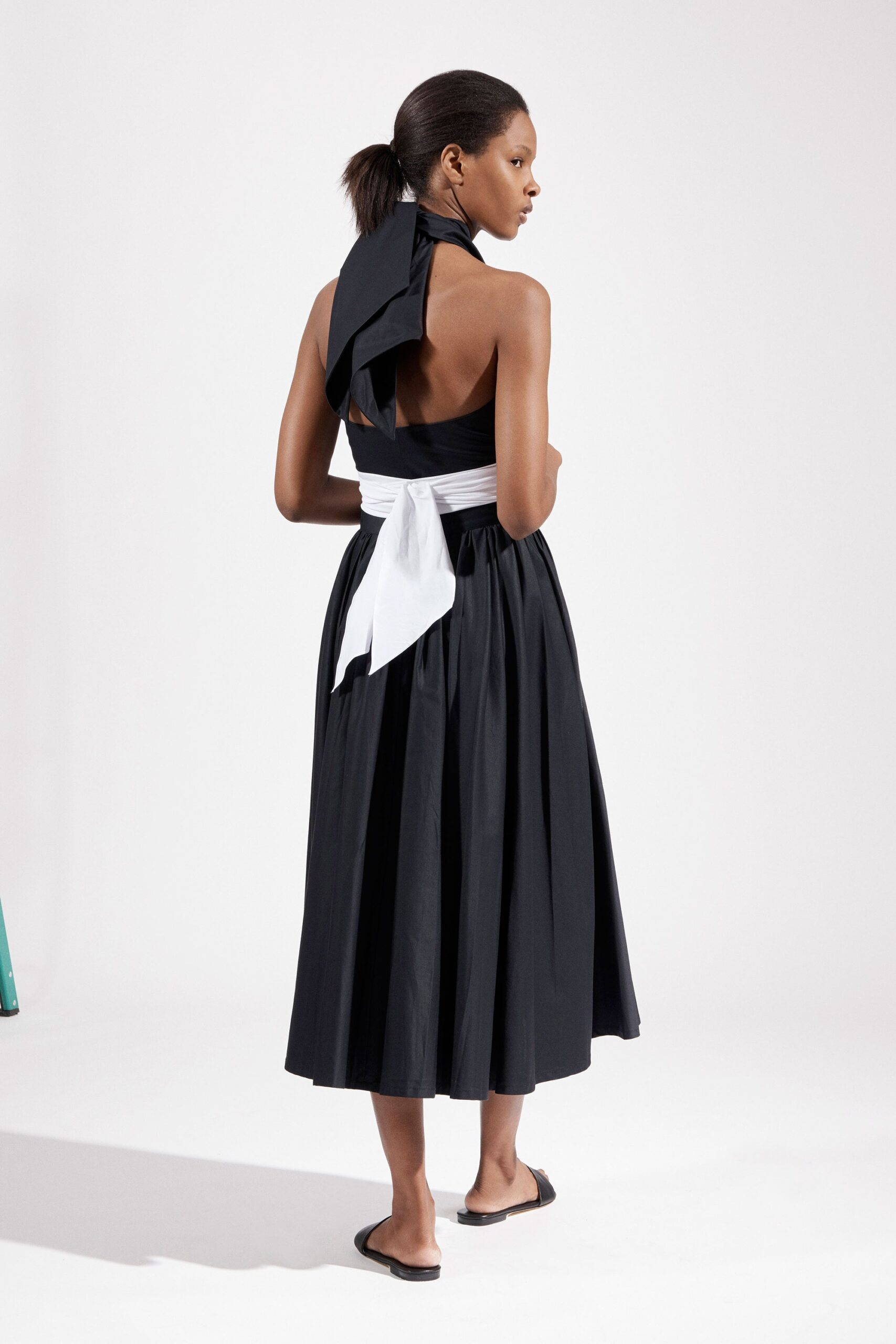 Tome Resort 18 Look 10