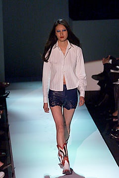 Tommy Hilfiger S/S 00 Look 30