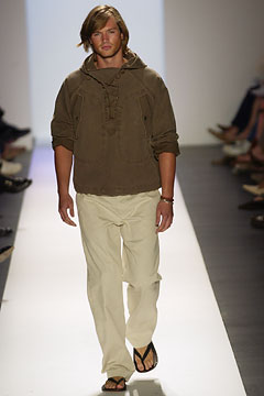 Tommy Hilfiger S/S 03 Look 30