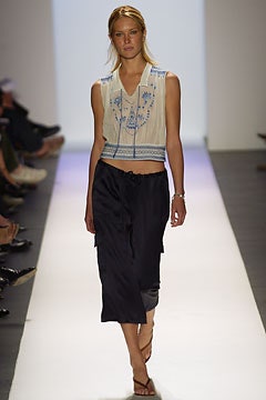 Tommy Hilfiger S/S 03 Look 40